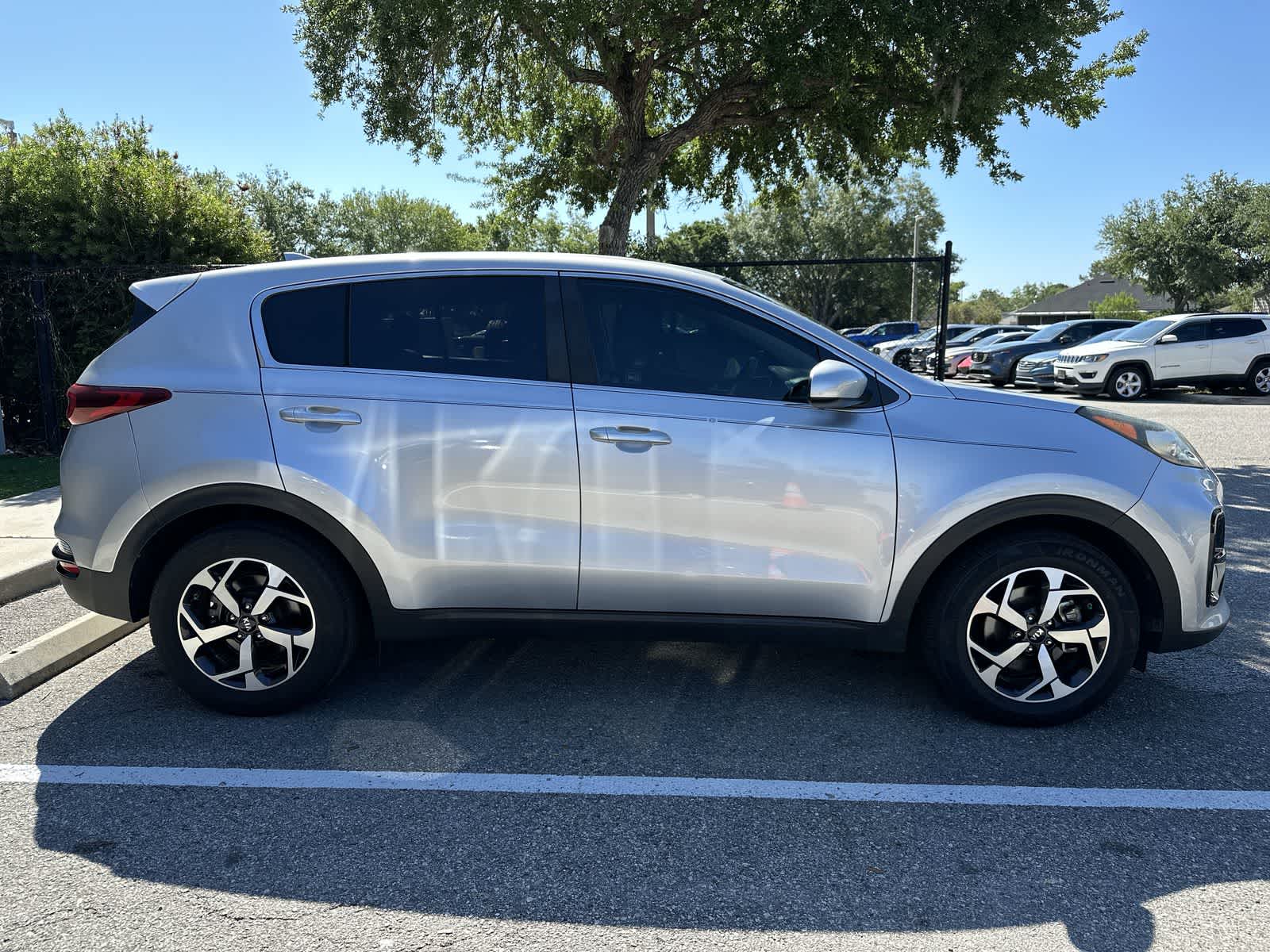 Thumbnail: 2020 Kia Sportage - 10