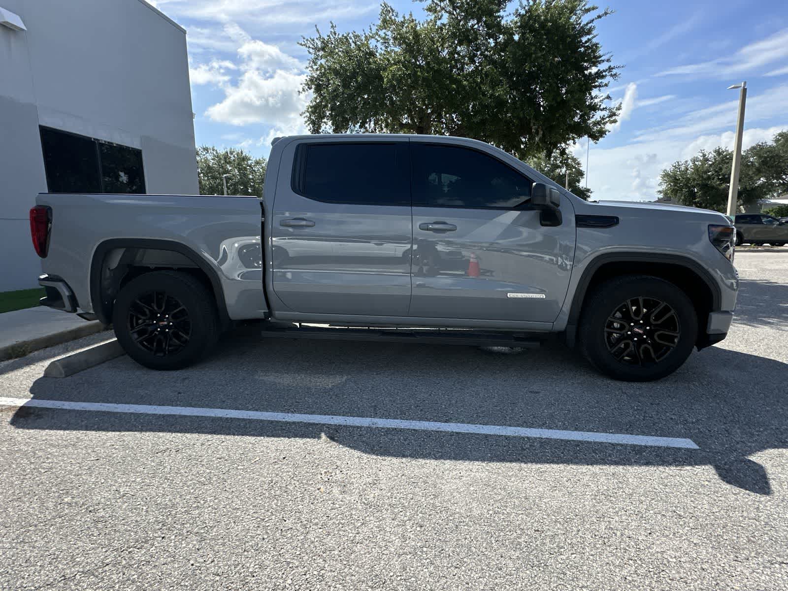 Thumbnail: 2024 GMC Sierra 1500 - 10