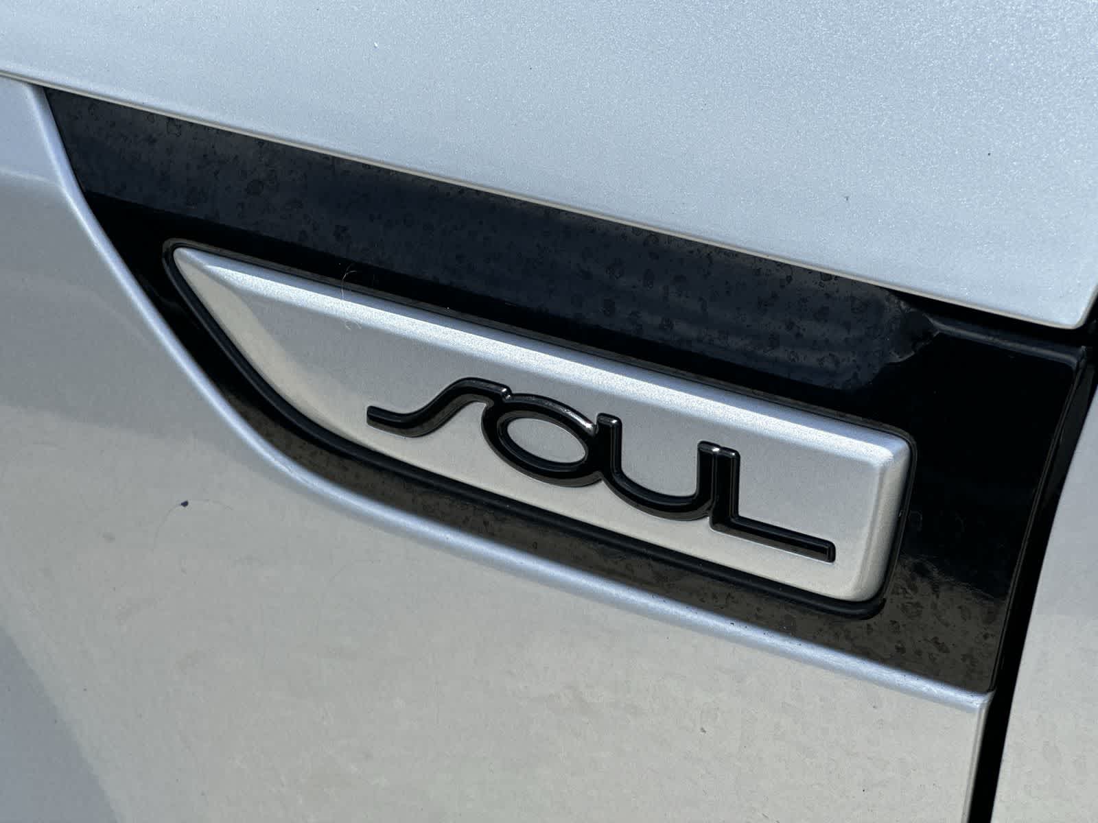 2017 Kia Soul Base 9