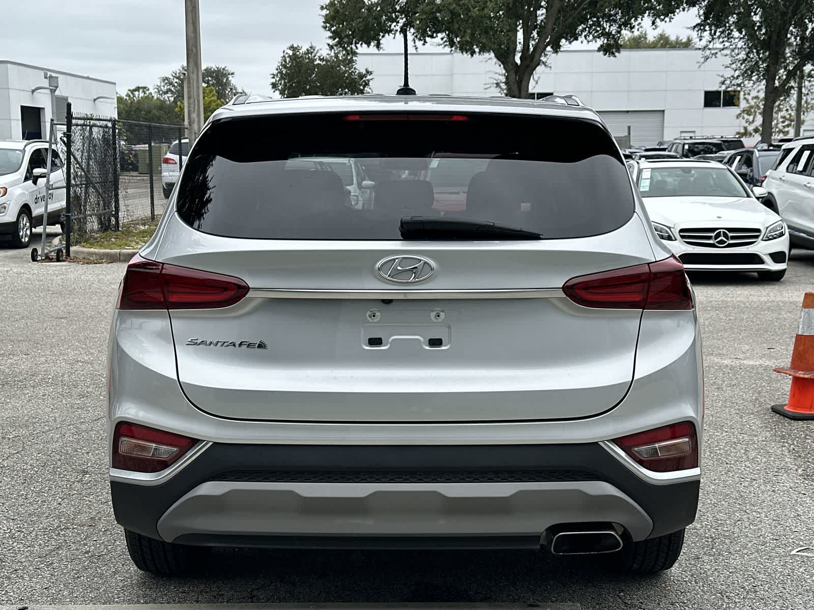 Thumbnail: 2019 Hyundai Santa Fe - 5