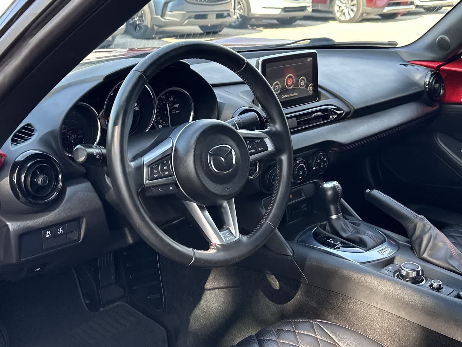 Thumbnail: 2016 Mazda MX-5 Miata - 10