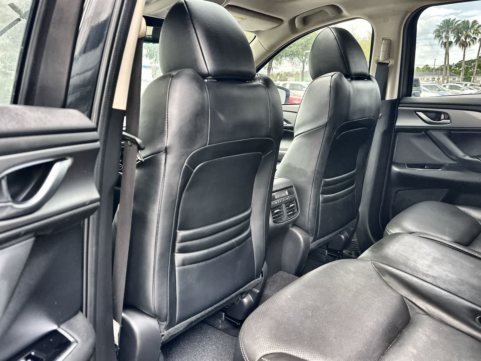 Thumbnail: 2023 Mazda CX-9 - 18