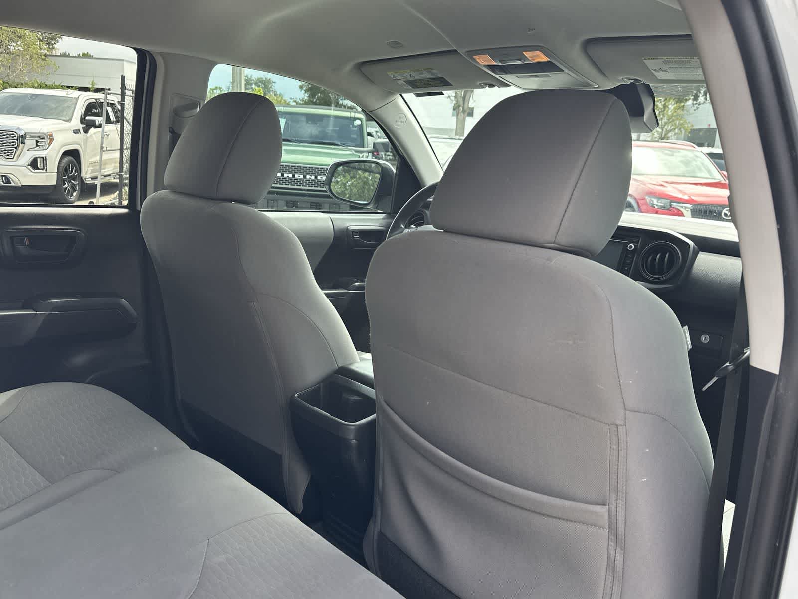 Thumbnail: 2019 Toyota Tacoma - 12