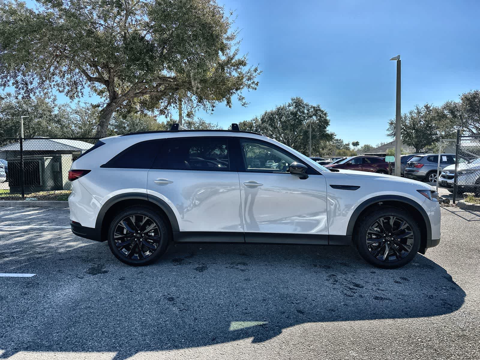 Thumbnail: 2026 Mazda CX-90 - 10
