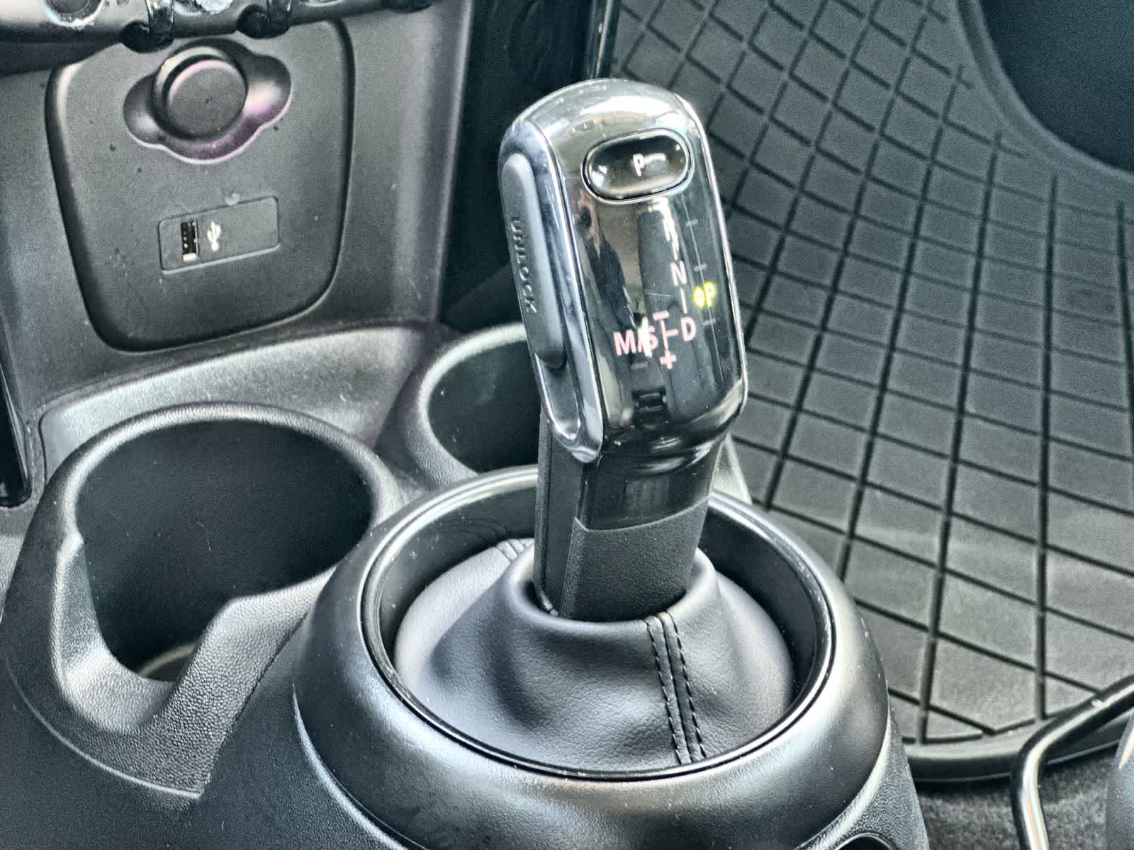 Thumbnail: 2024 MINI Cooper Hardtop - 17