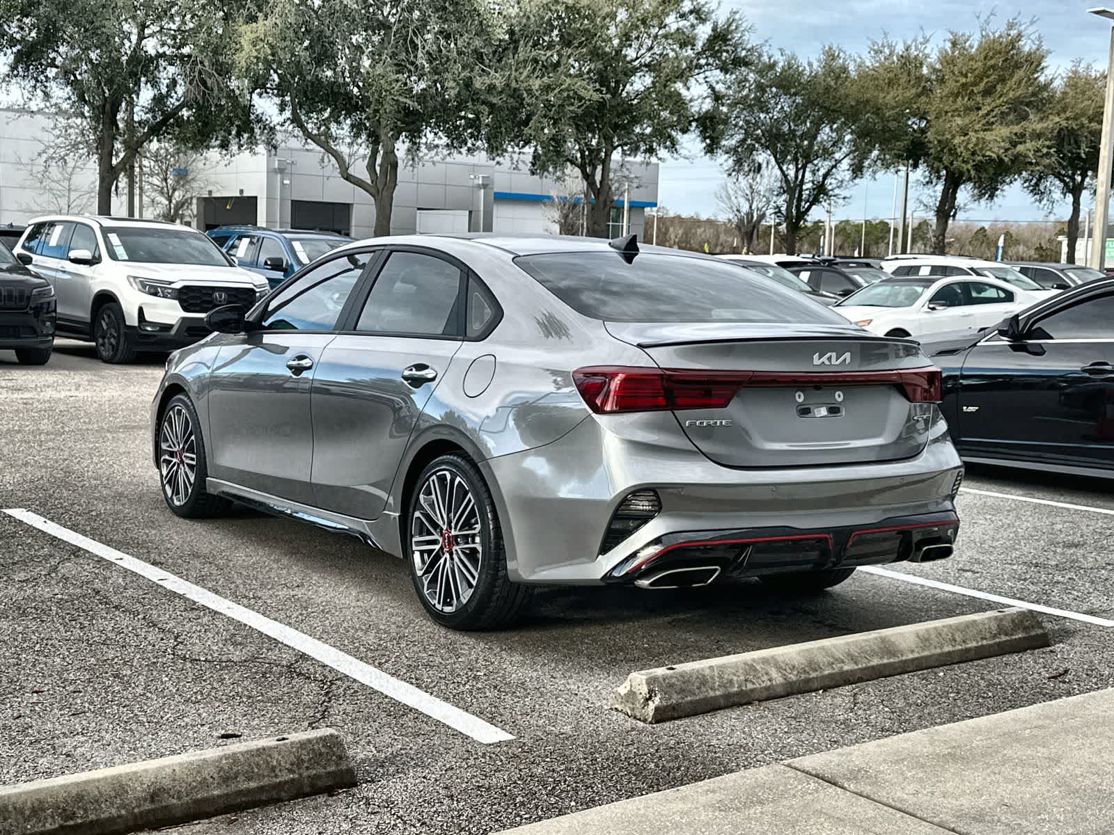 Thumbnail: 2024 Kia Forte - 6