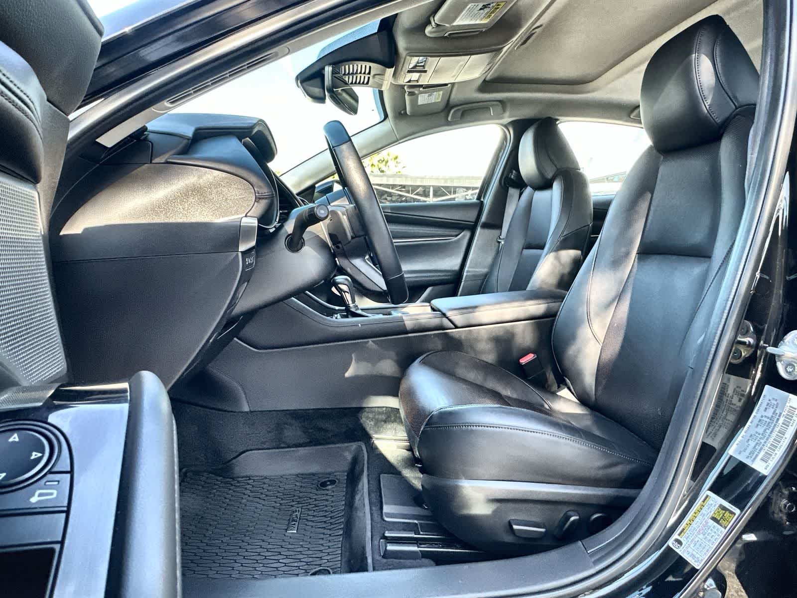 Thumbnail: 2025 Mazda Mazda3 - 15