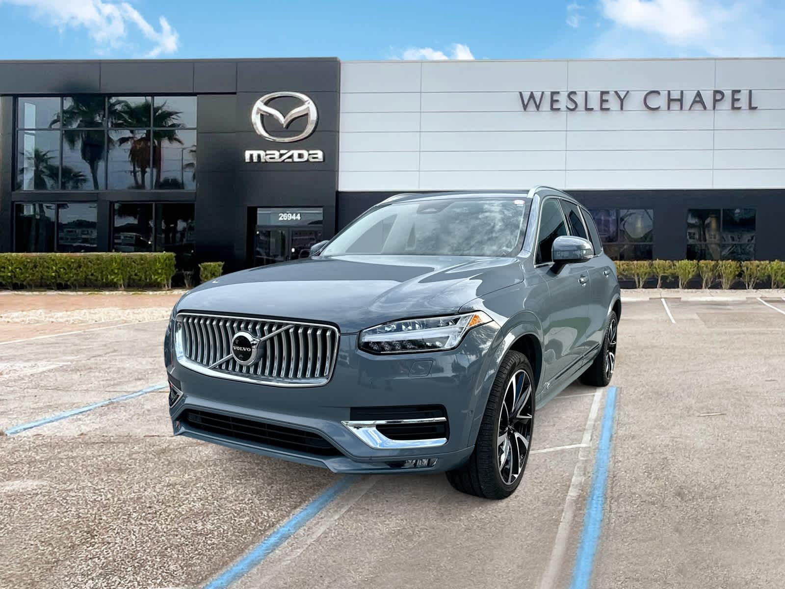 Thumbnail: 2023 Volvo XC90 - 1