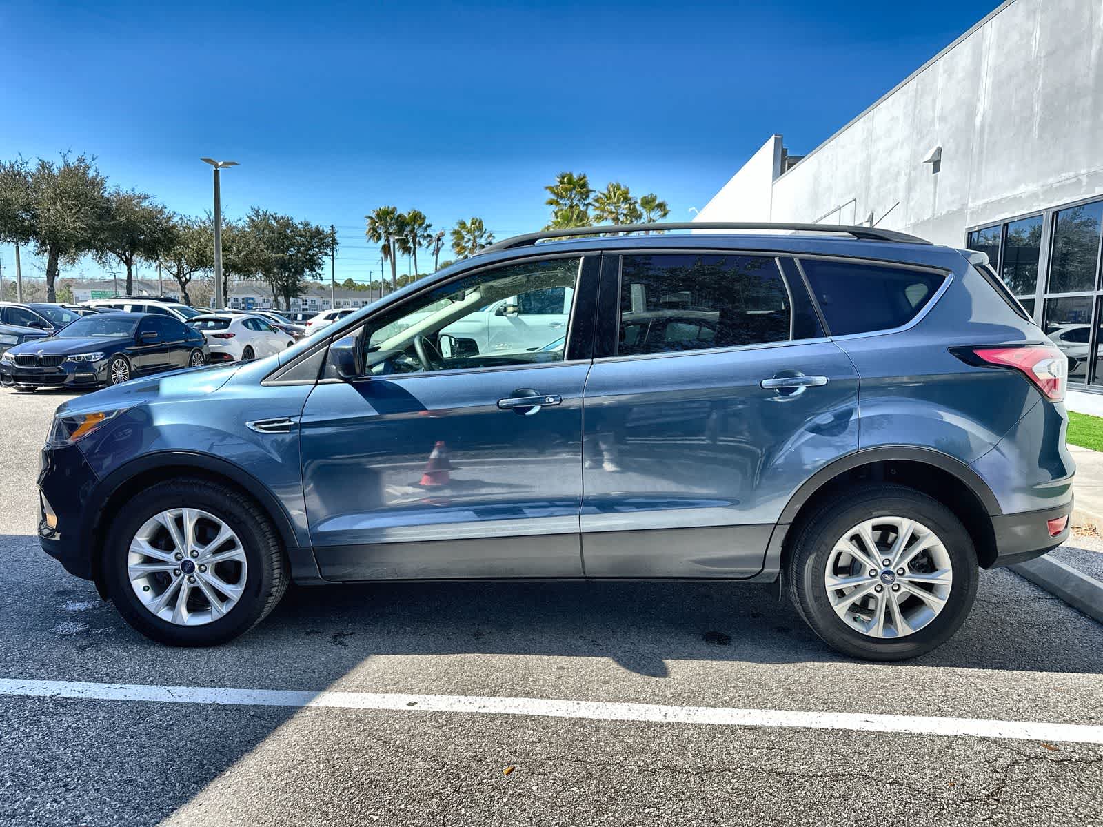 Thumbnail: 2018 Ford Escape - 5