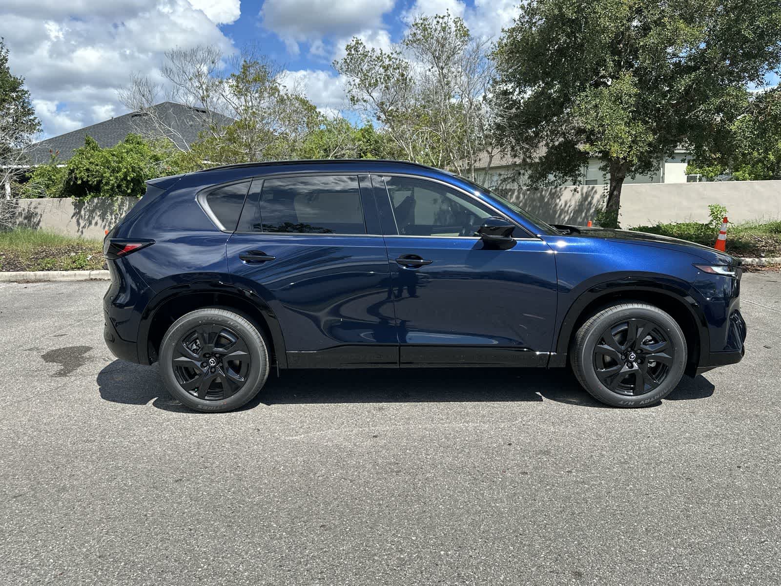 Thumbnail: 2026 Mazda CX-5 - 10