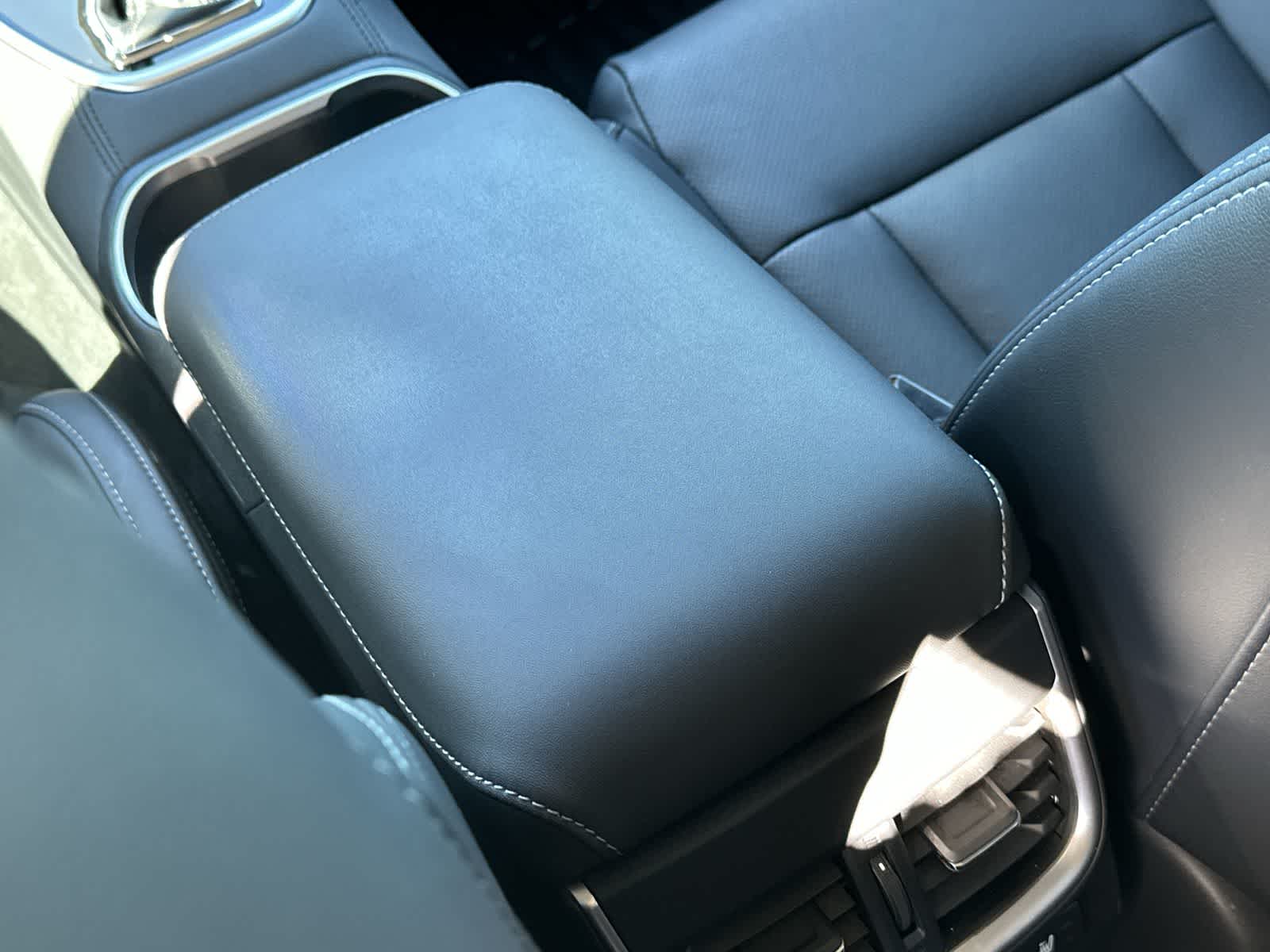 Thumbnail: 2020 Subaru Outback - 16