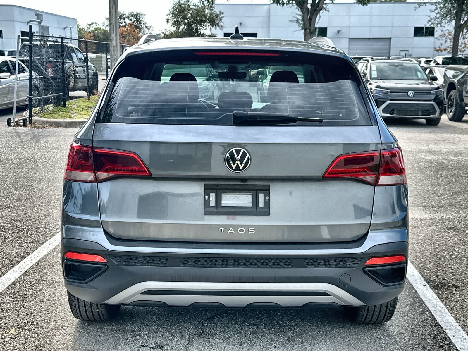 Thumbnail: 2024 Volkswagen Taos - 5