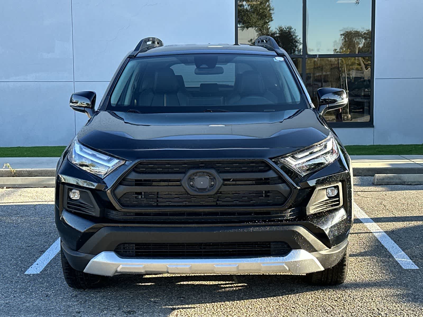 Thumbnail: 2024 Toyota RAV4 - 6