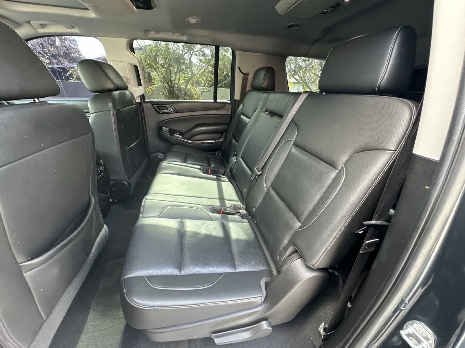 Thumbnail: 2019 GMC Yukon XL - 4