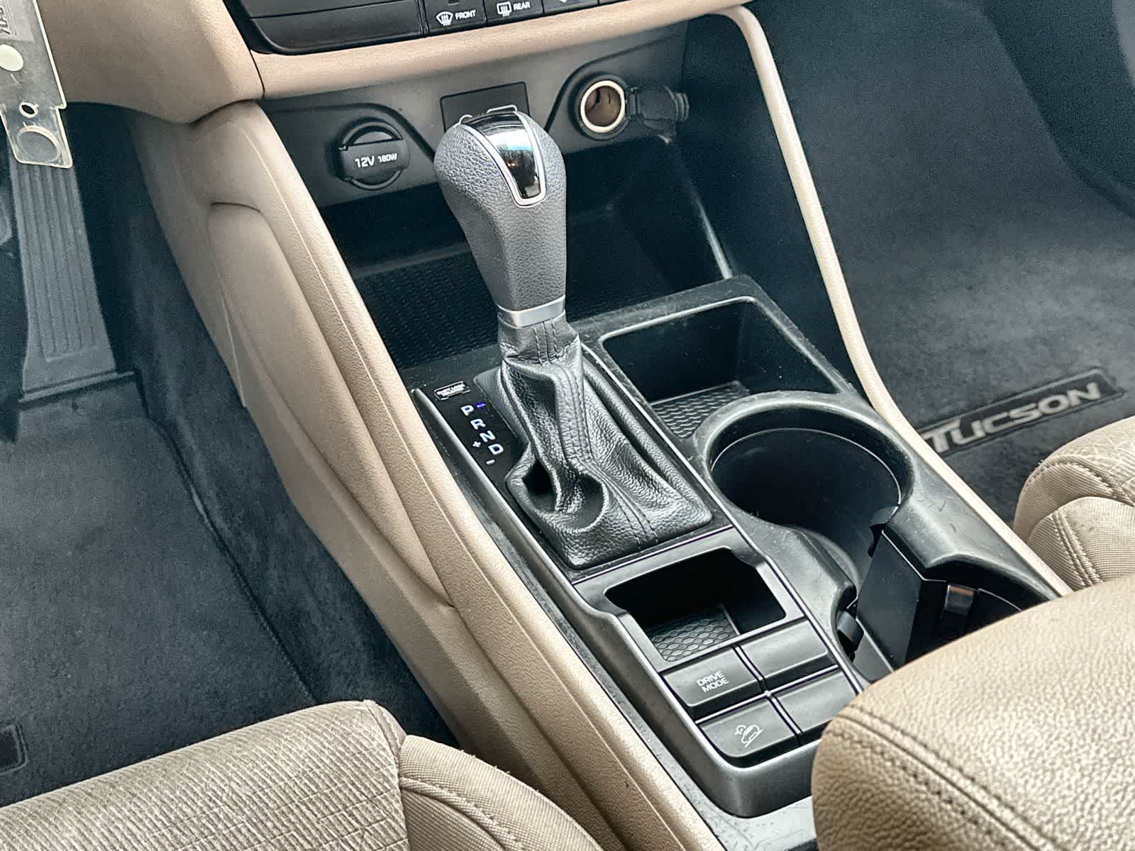 Thumbnail: 2016 Hyundai Tucson - 17