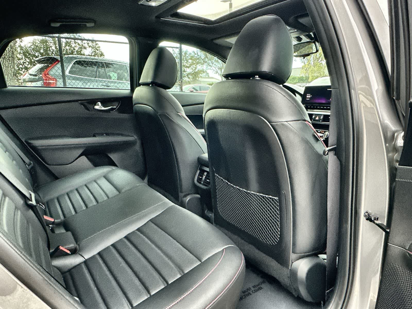 Thumbnail: 2024 Kia Forte - 18