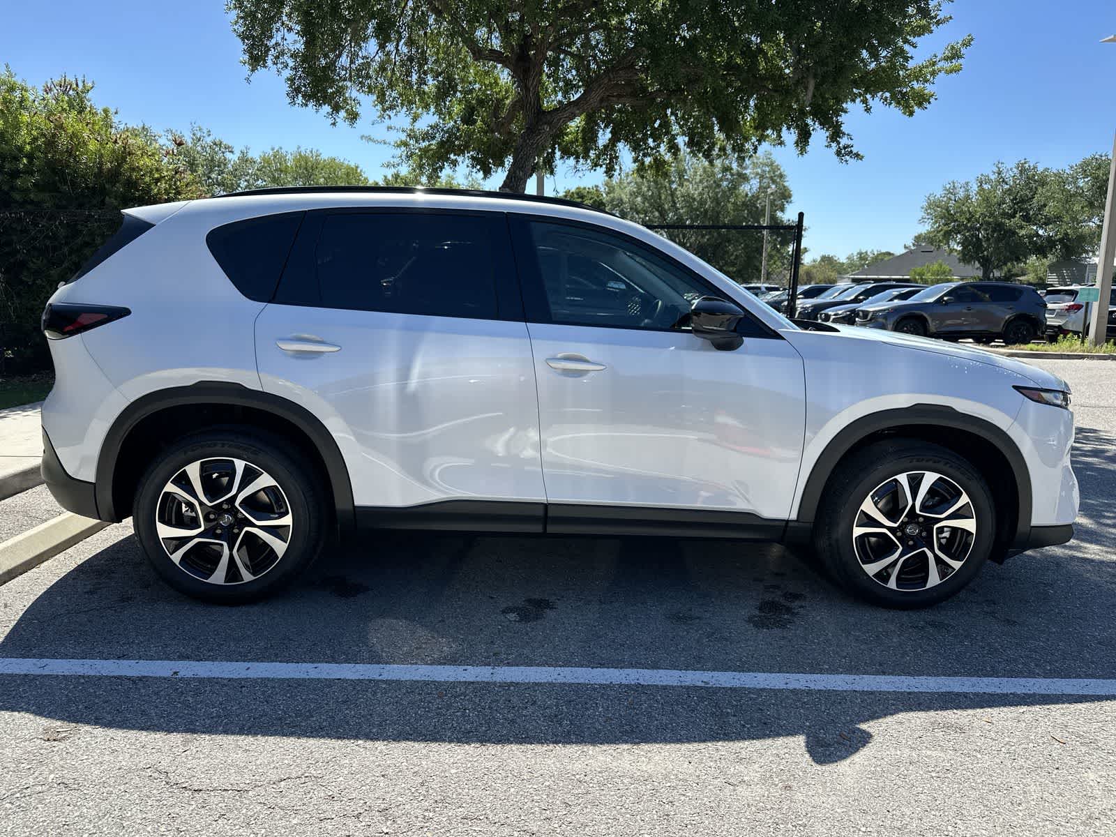 Thumbnail: 2026 Mazda CX-5 - 10