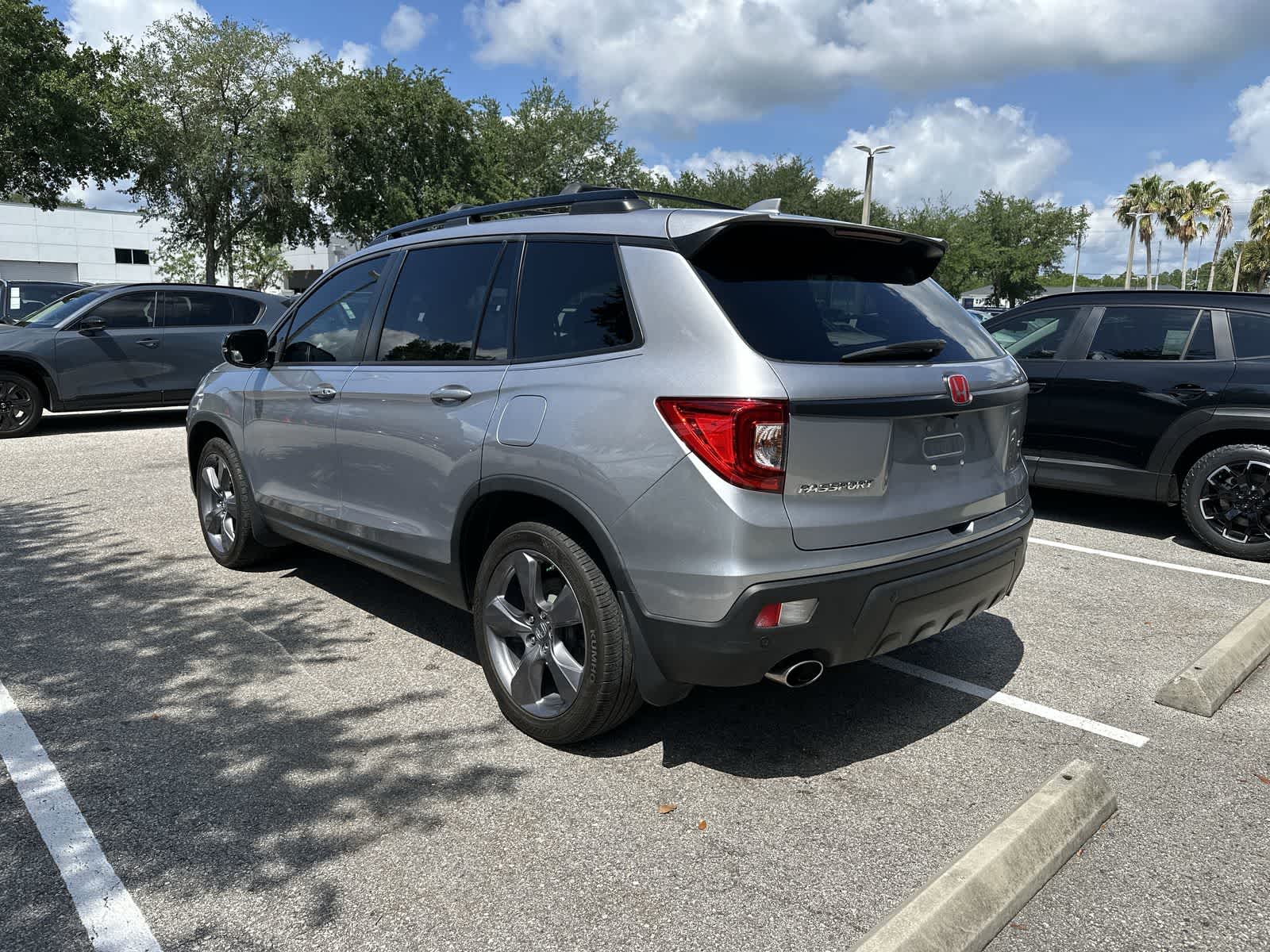 Thumbnail: 2019 Honda Passport - 6