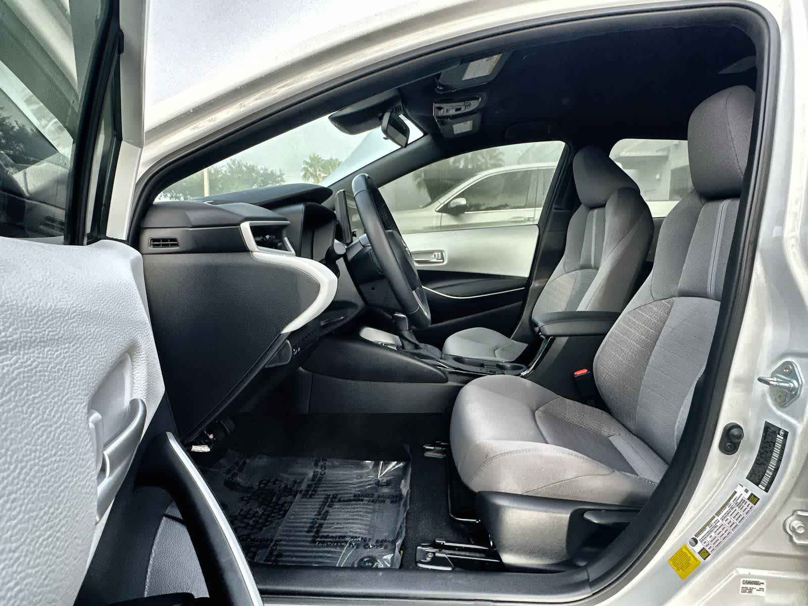 Thumbnail: 2025 Toyota Corolla - 2