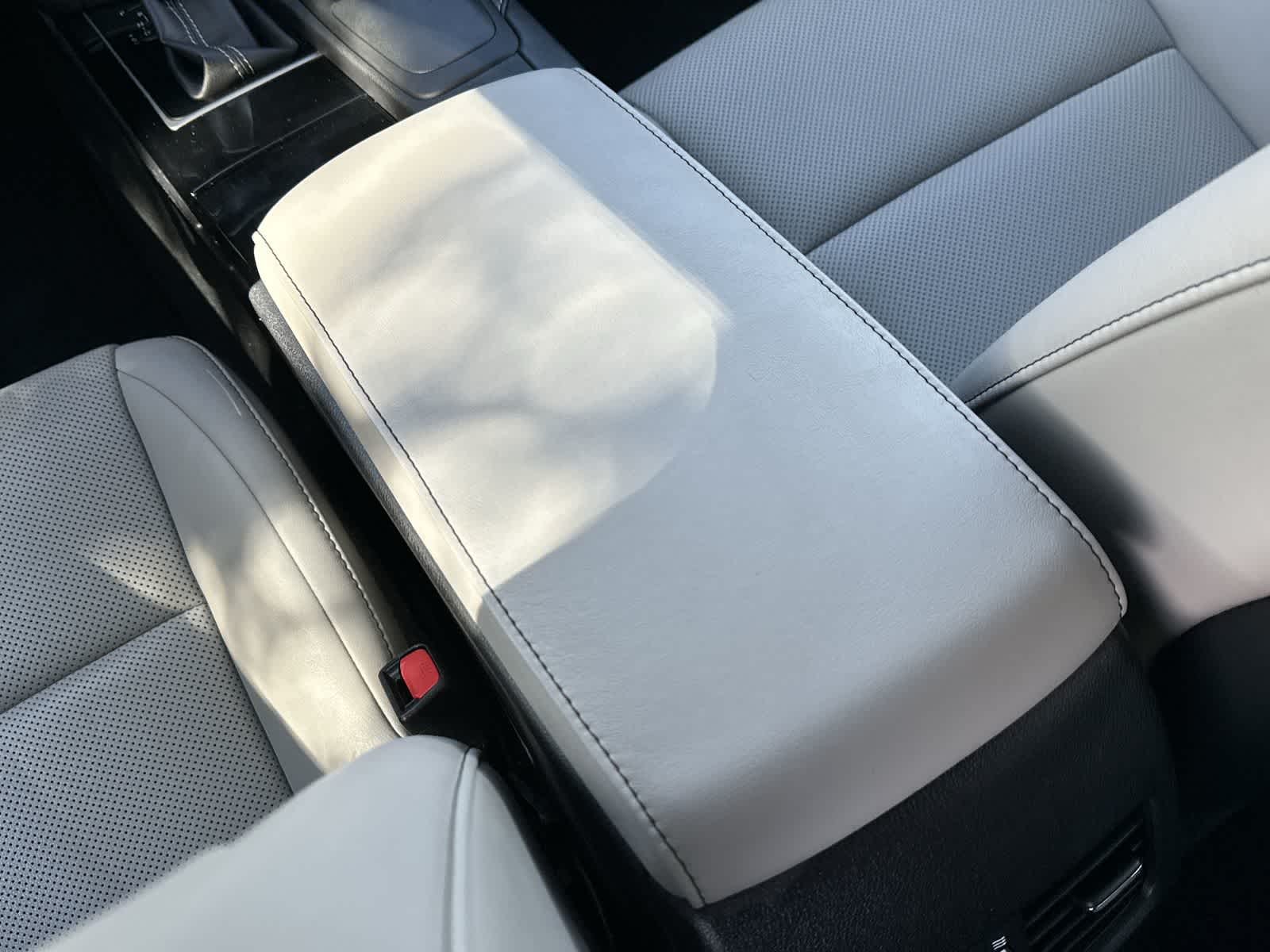 Thumbnail: 2016 Lexus ES - 16
