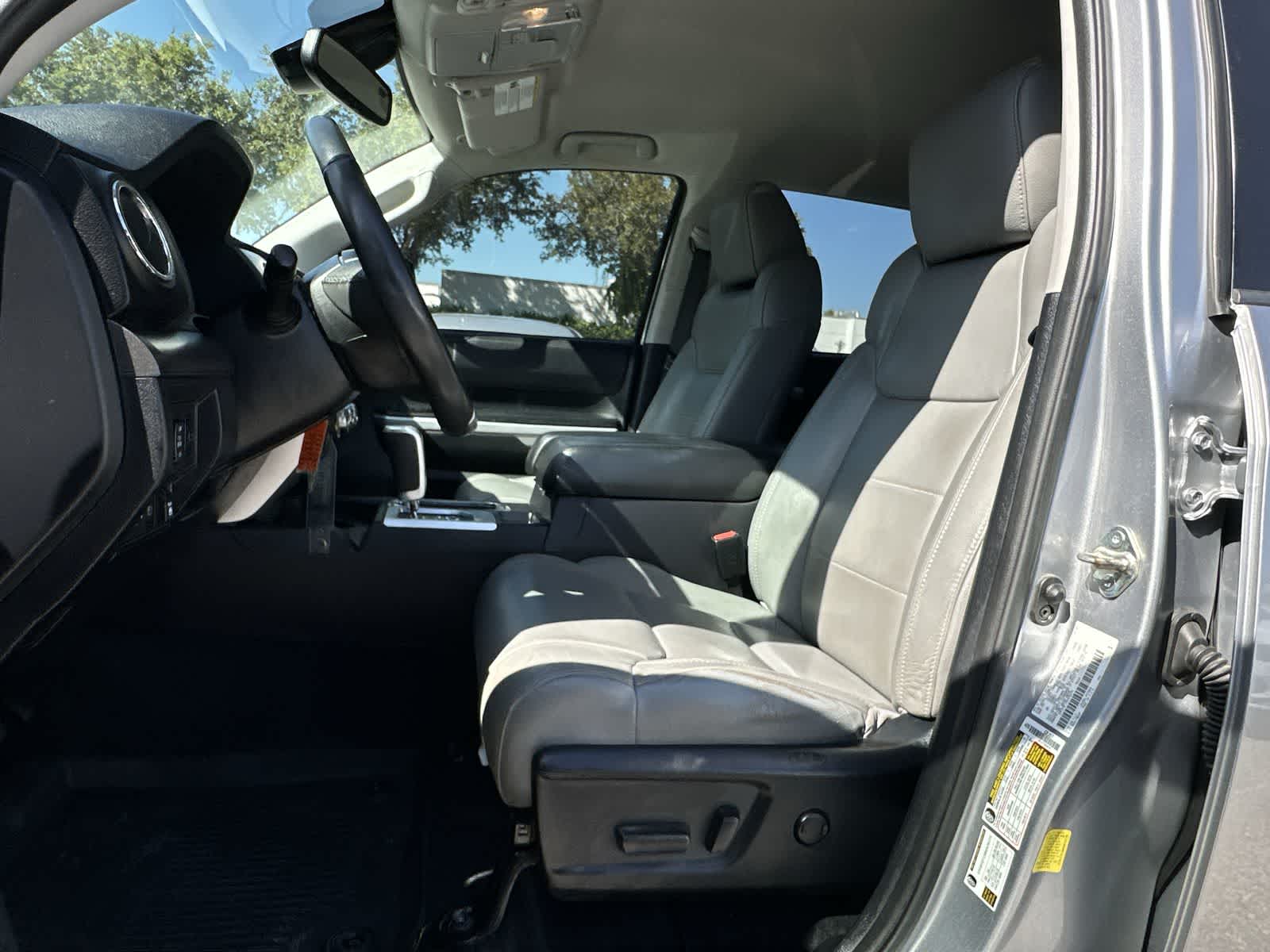 Thumbnail: 2021 Toyota Tundra - 8