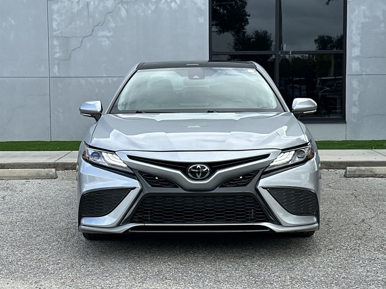 Thumbnail: 2022 Toyota Camry - 6