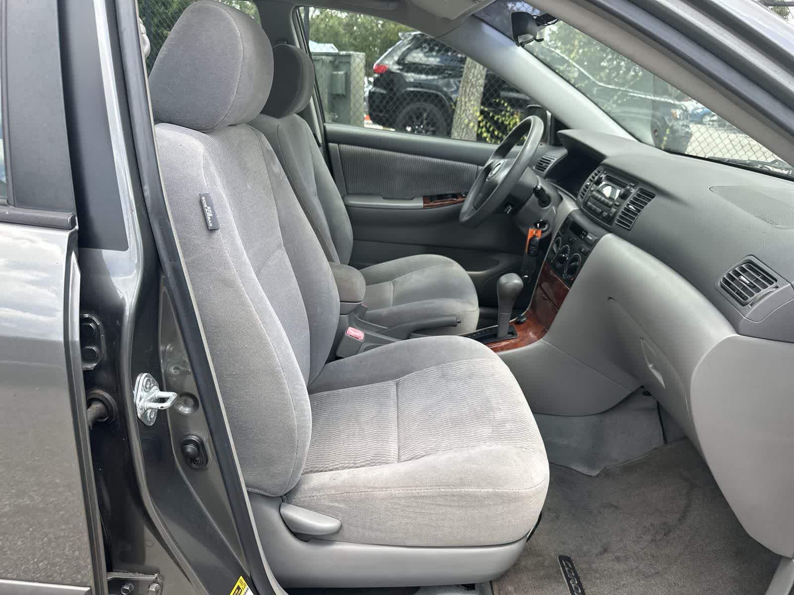 Thumbnail: 2006 Toyota Corolla - 14