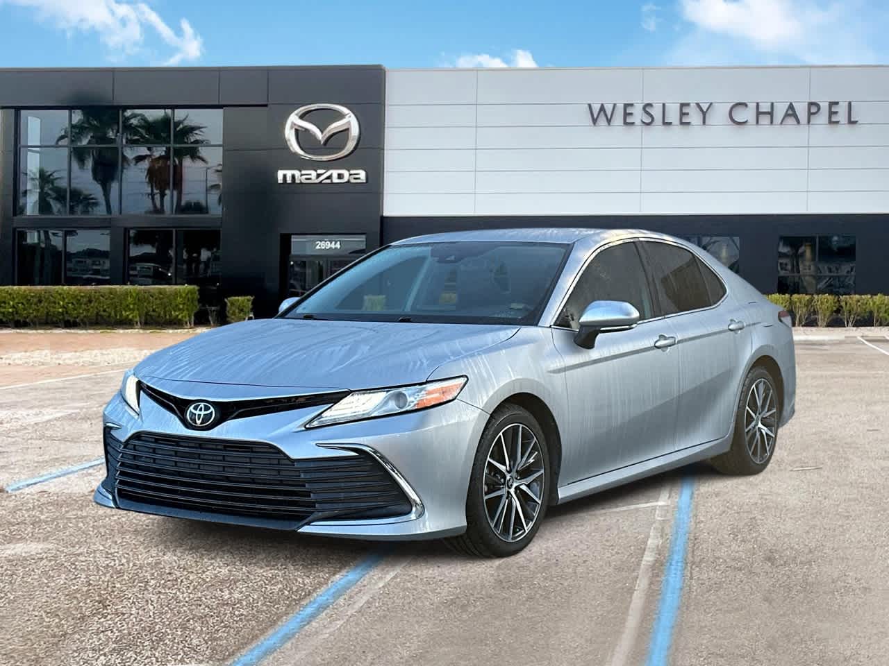 Thumbnail: 2022 Toyota Camry - 1