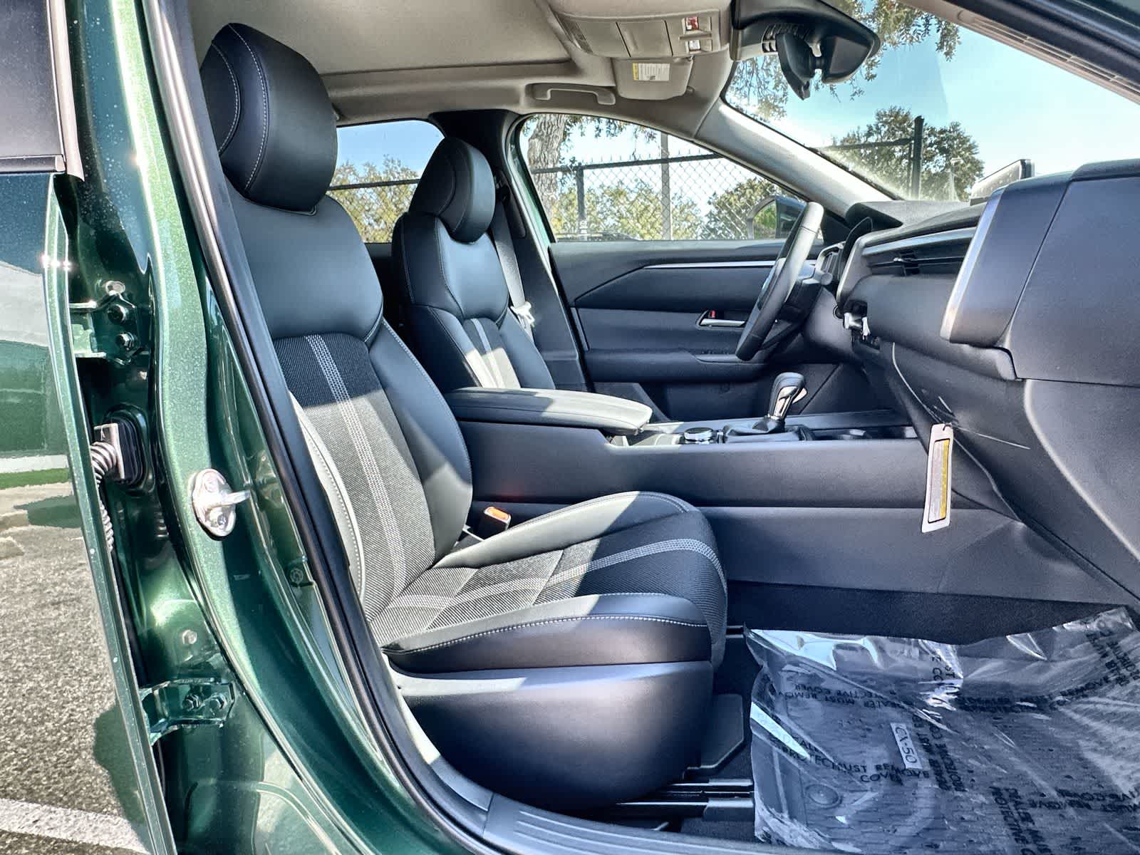 Thumbnail: 2026 Mazda CX-50 - 9