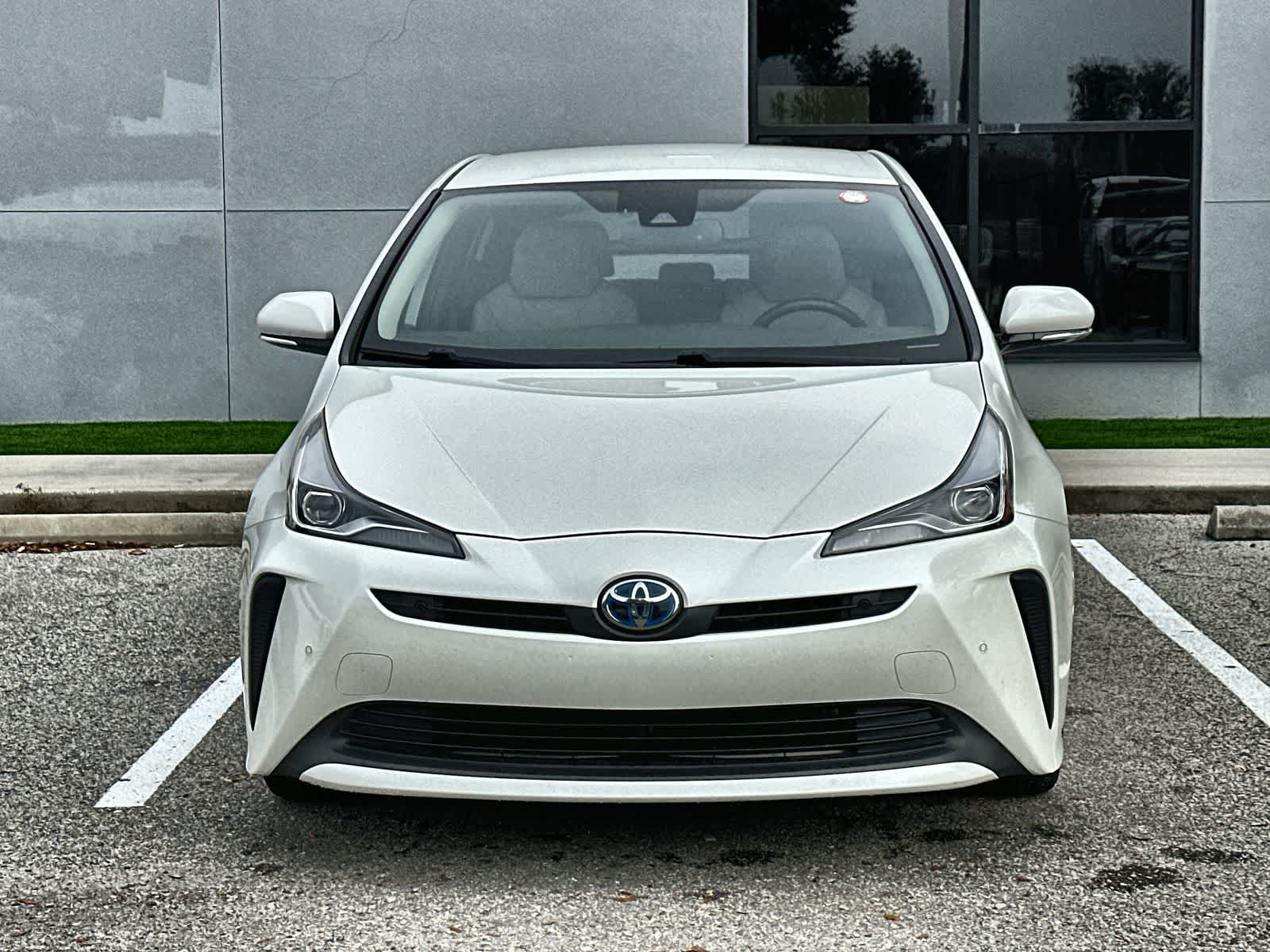 Thumbnail: 2020 Toyota Prius - 6