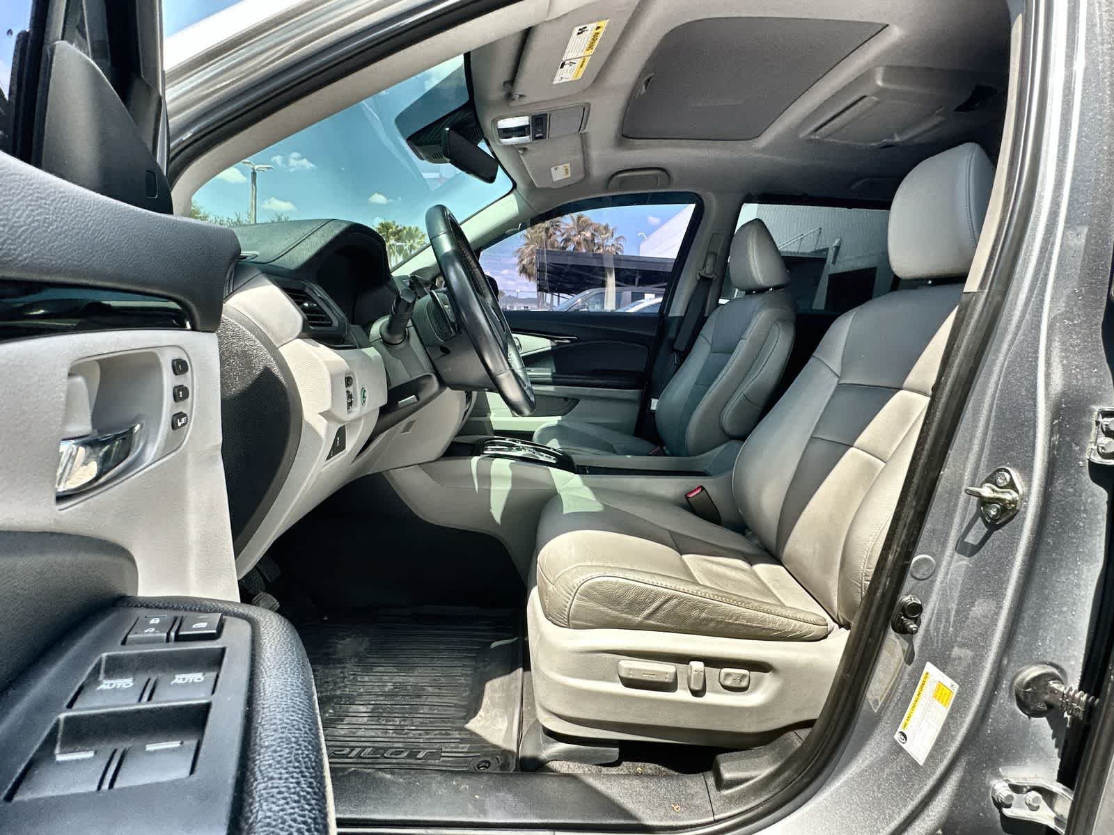 Thumbnail: 2020 Honda Pilot - 3