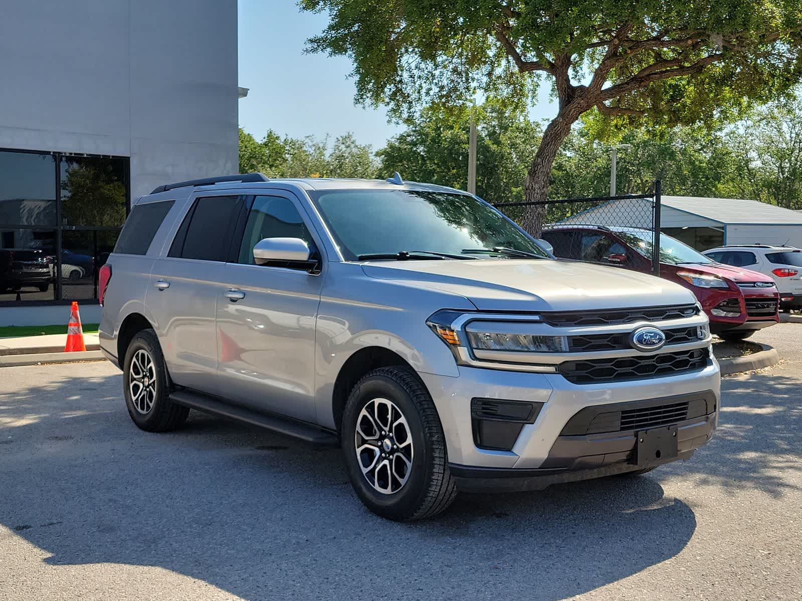 Thumbnail: 2024 Ford Expedition - 6