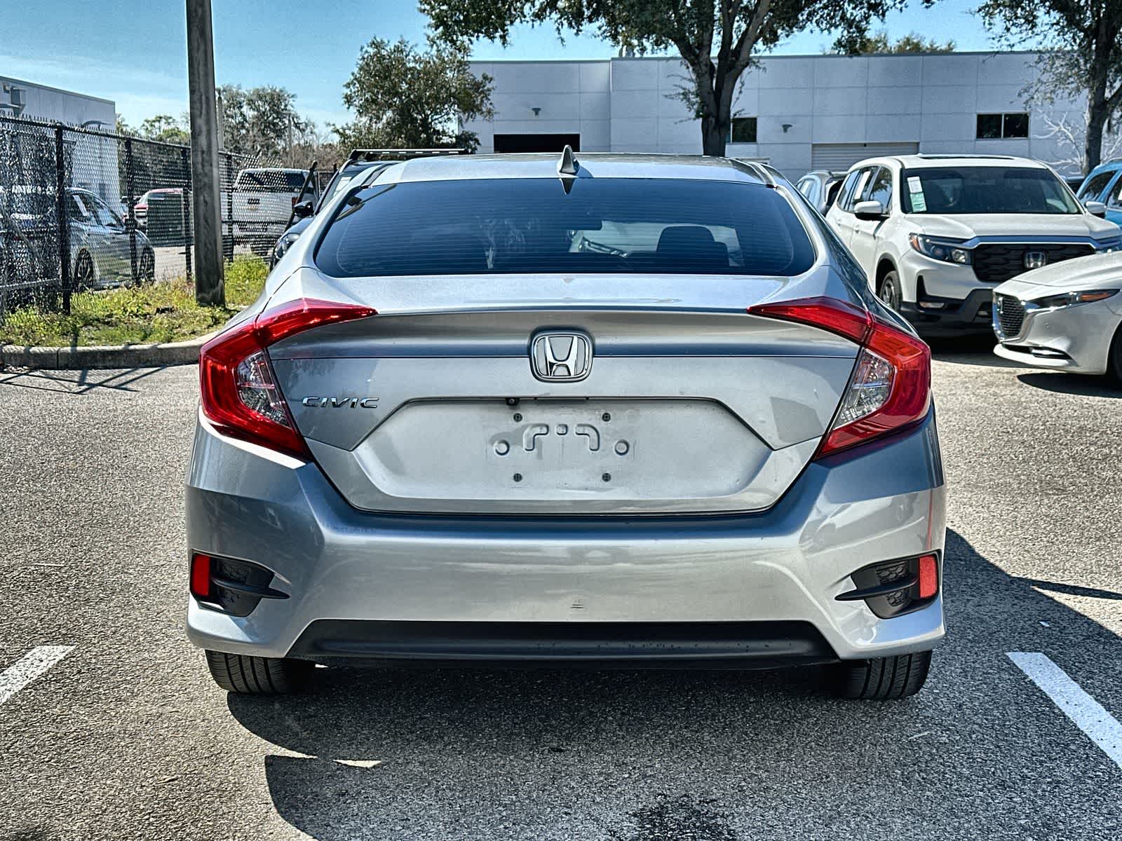 Thumbnail: 2017 Honda Civic - 5