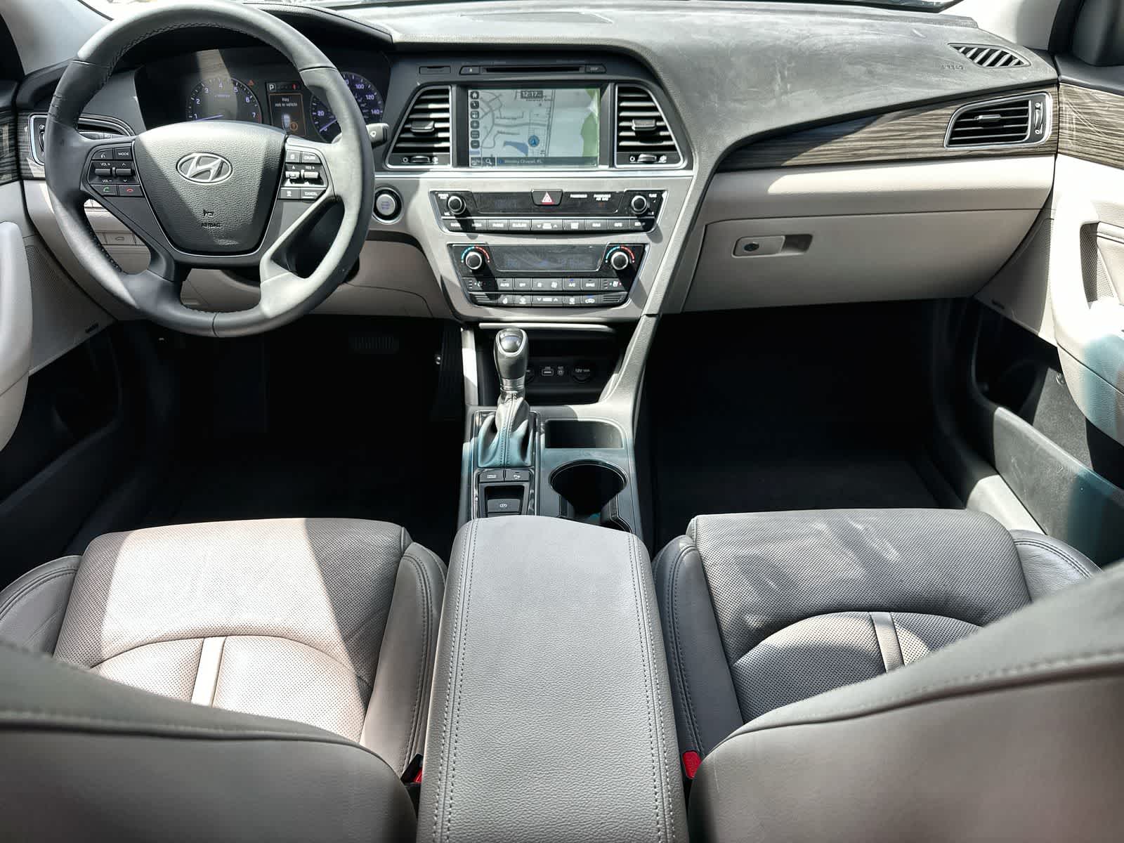 Thumbnail: 2015 Hyundai Sonata - 20