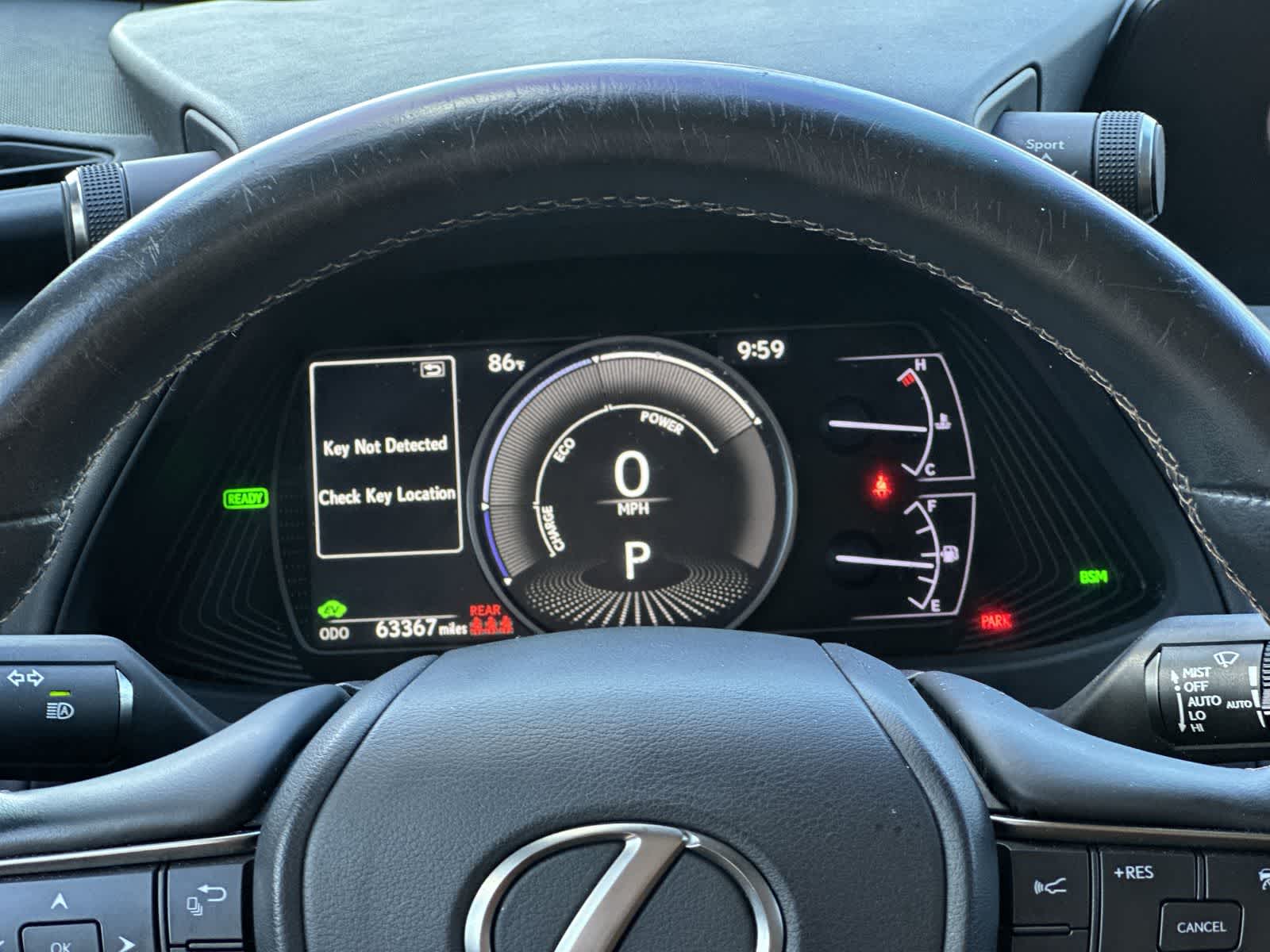Thumbnail: 2019 Lexus UX - 18