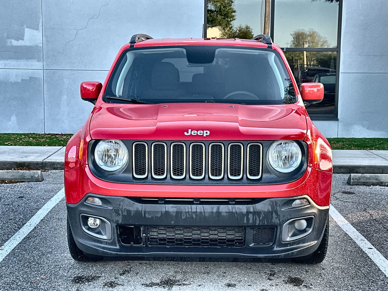 Thumbnail: 2018 Jeep Renegade - 12
