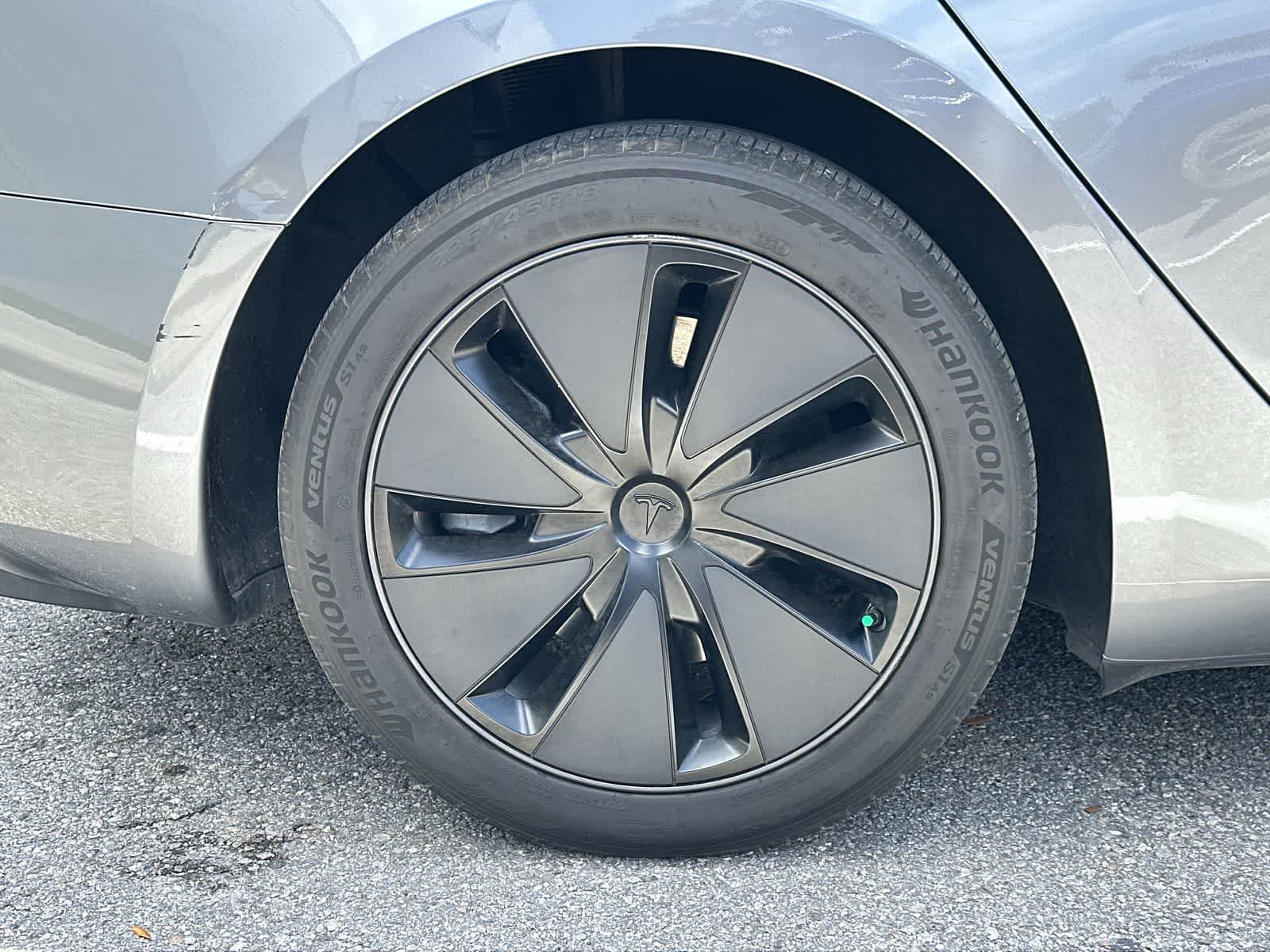 Thumbnail: 2025 Tesla Model 3 - 14