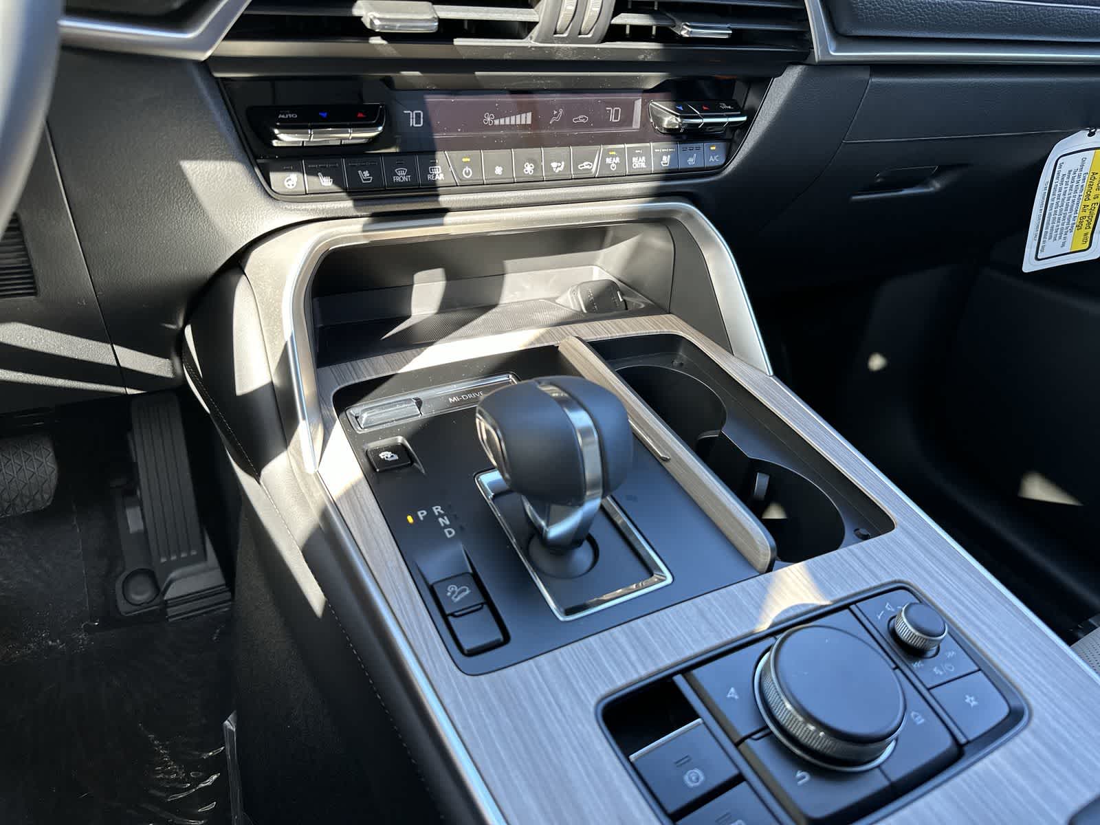 Thumbnail: 2026 Mazda CX-70 - 23