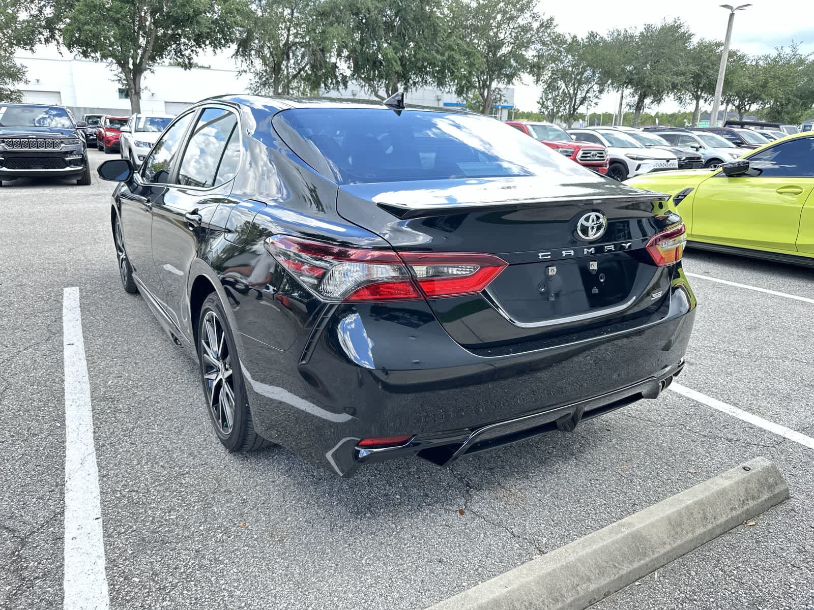 Thumbnail: 2023 Toyota Camry - 6