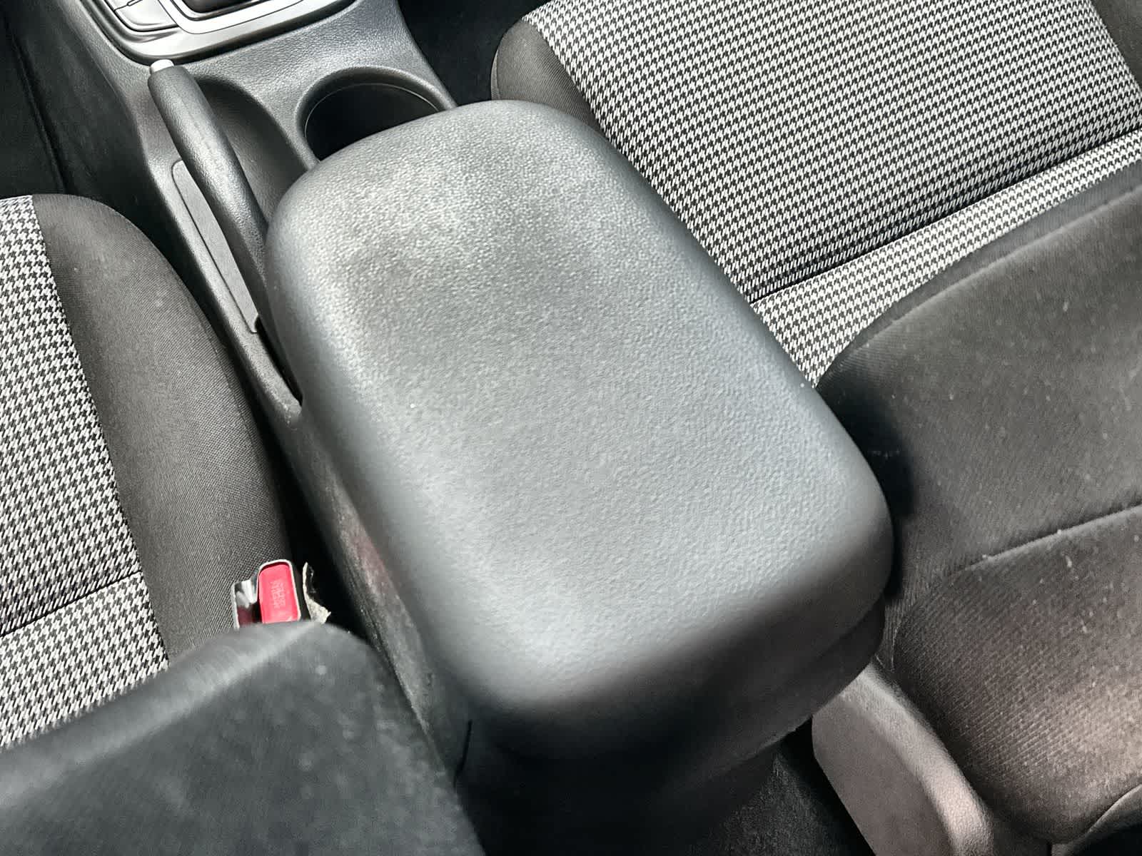 Thumbnail: 2020 Hyundai Kona - 16