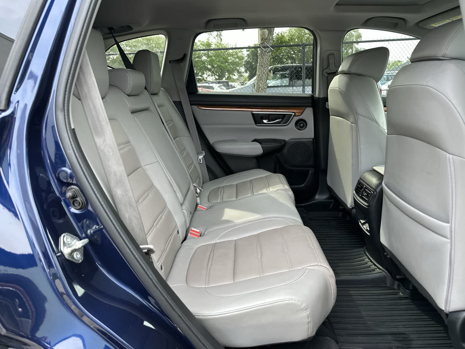 Thumbnail: 2017 Honda CR-V - 19
