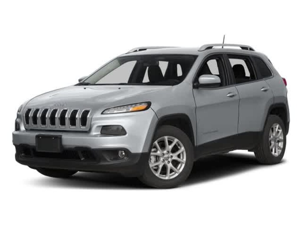 Used 2016 Jeep Cherokee Latitude SUV