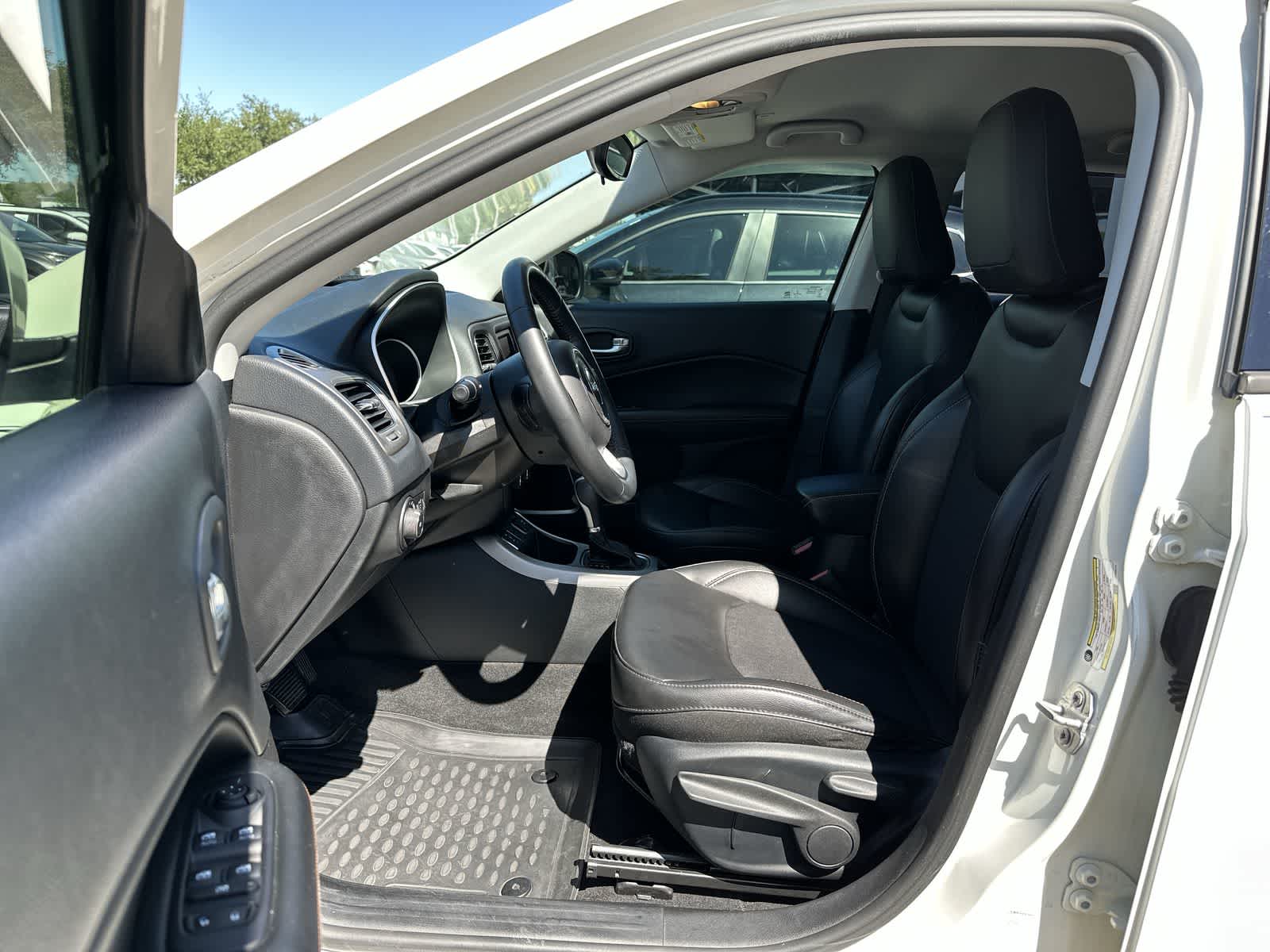 Thumbnail: 2018 Jeep Compass - 2