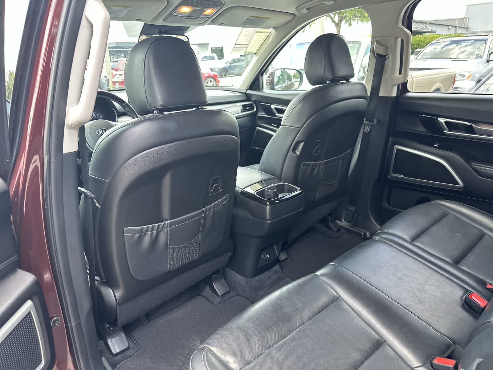 2020 Kia Telluride LX 12