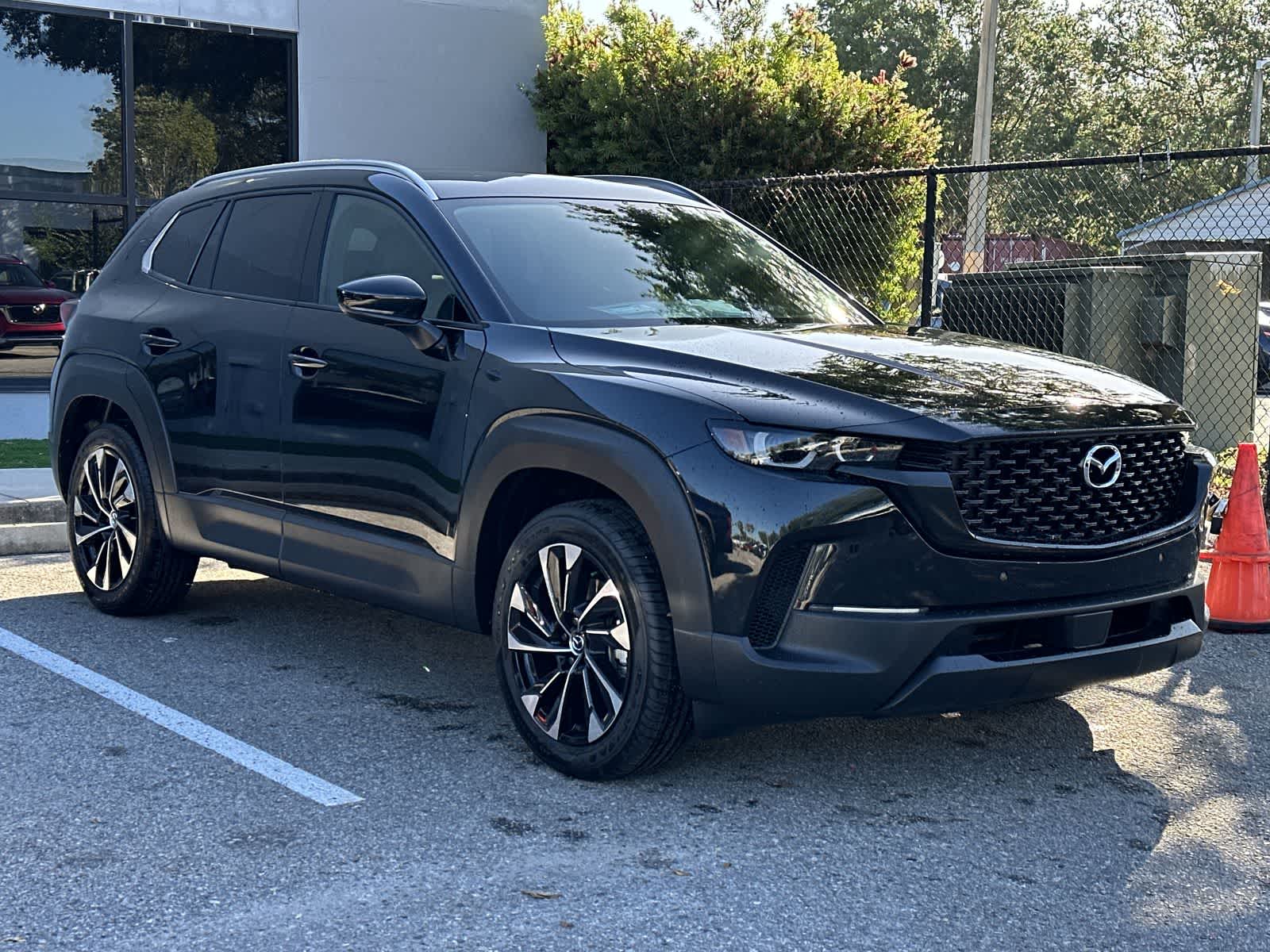 Thumbnail: 2026 Mazda CX-50 - 10
