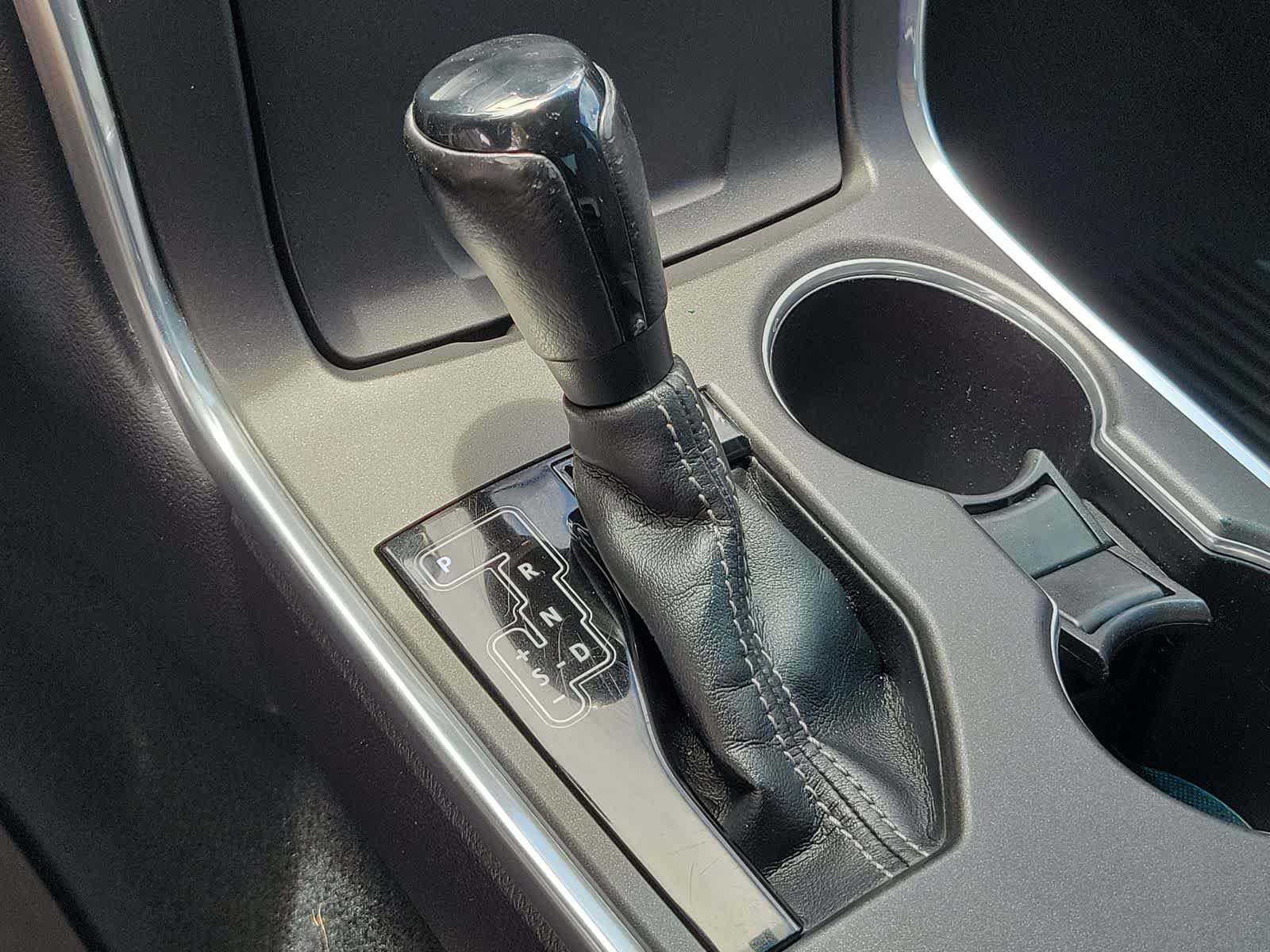 Thumbnail: 2015 Toyota Camry - 22