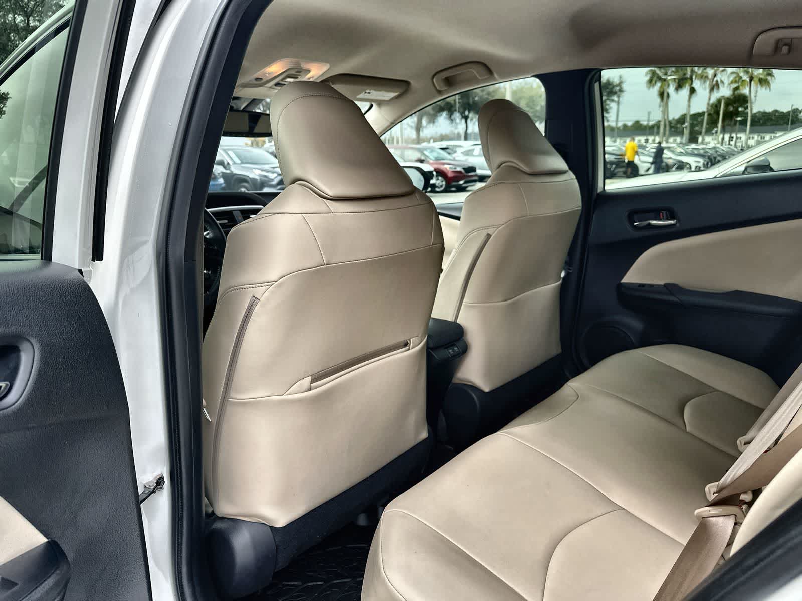 Thumbnail: 2020 Toyota Prius - 12