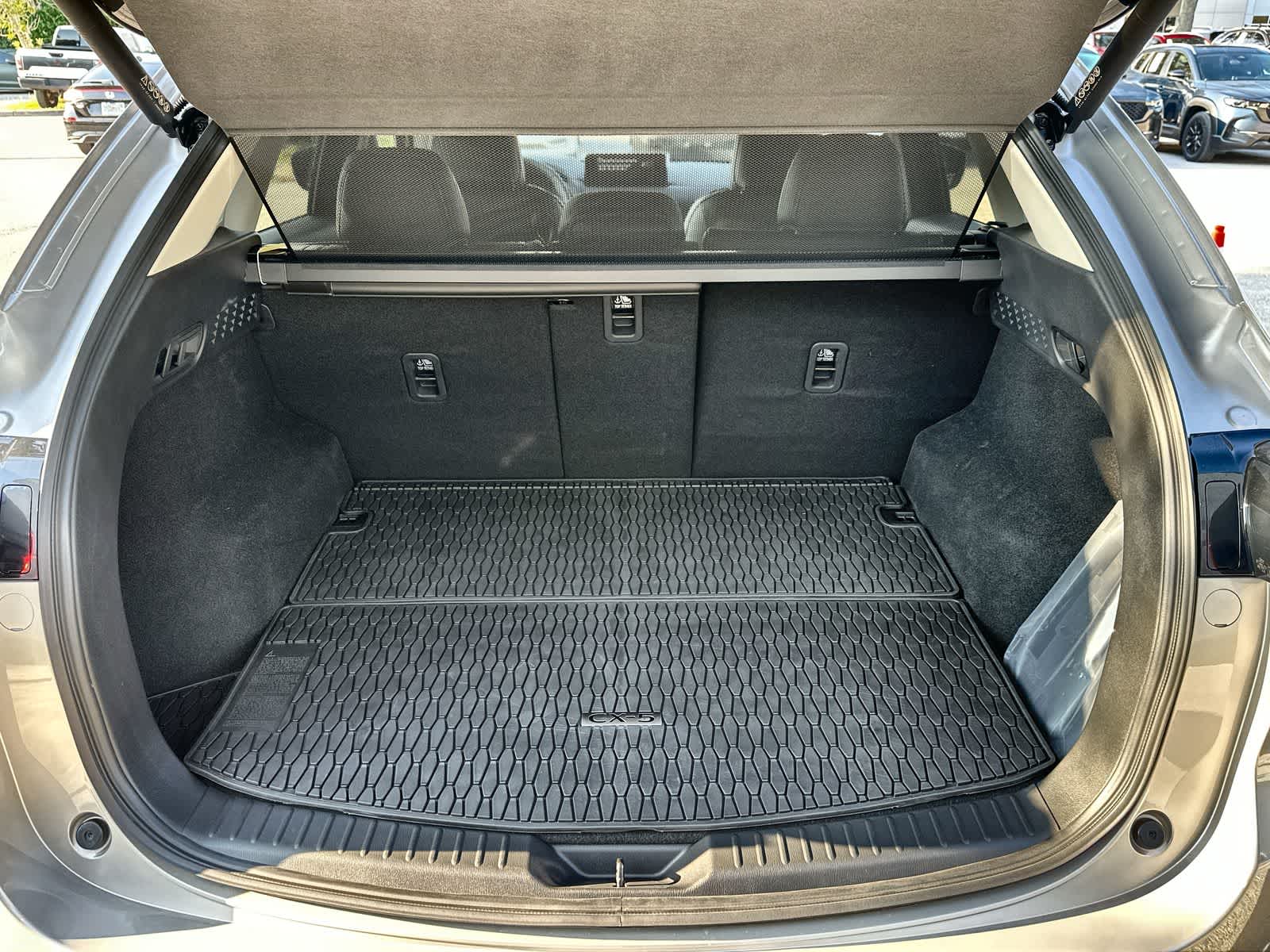 Thumbnail: 2025 Mazda CX-5 - 19