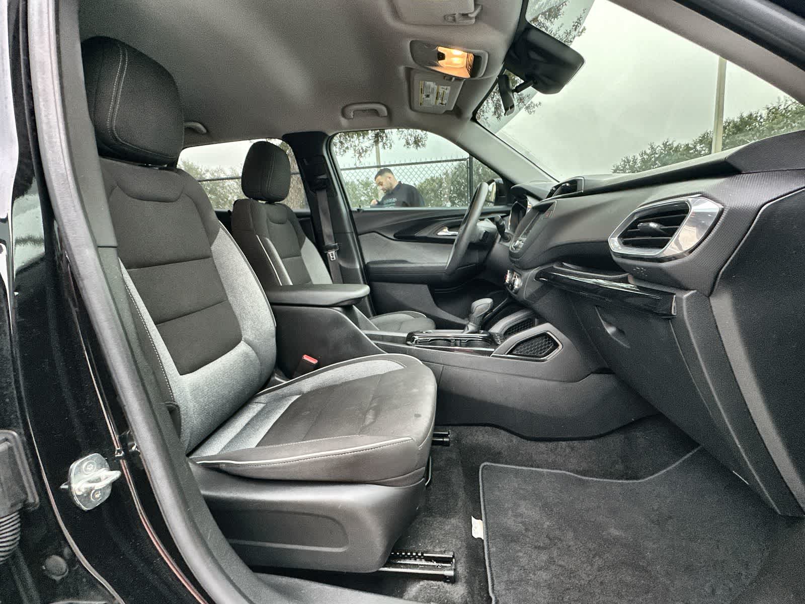 Thumbnail: 2023 Chevrolet TrailBlazer - 14