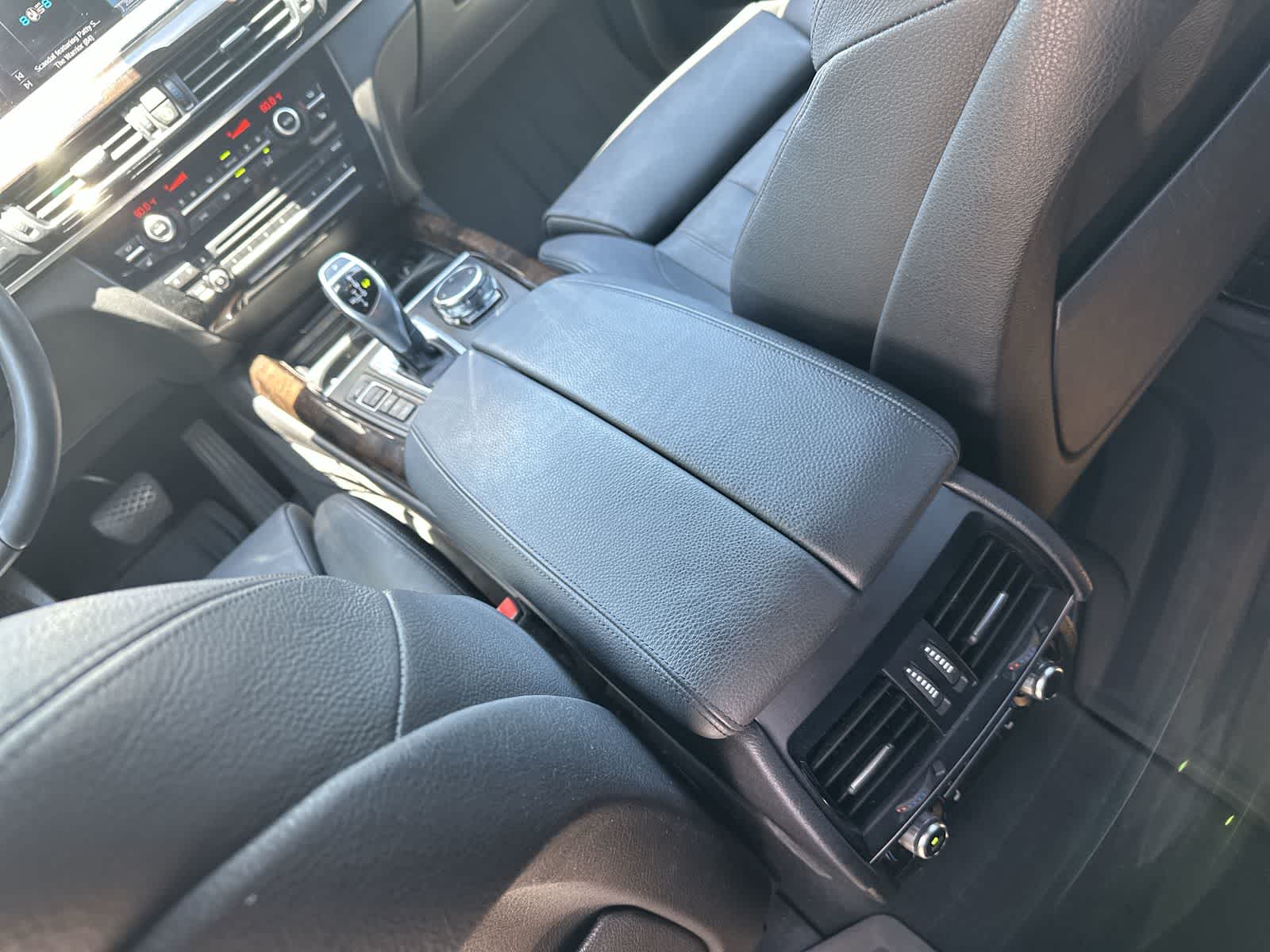 Thumbnail: 2016 BMW X5 - 15